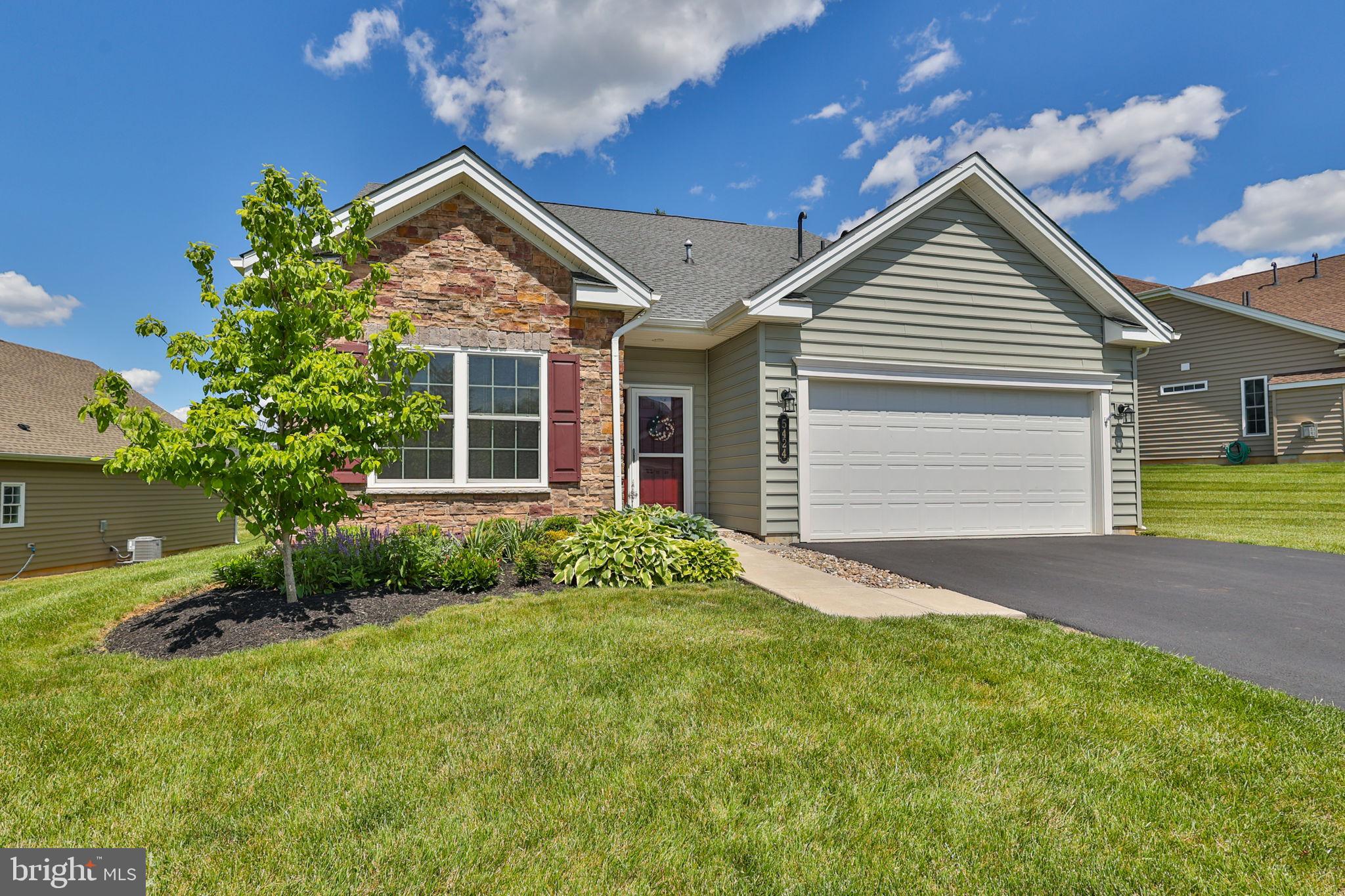 5424 TRADITIONS DRIVE