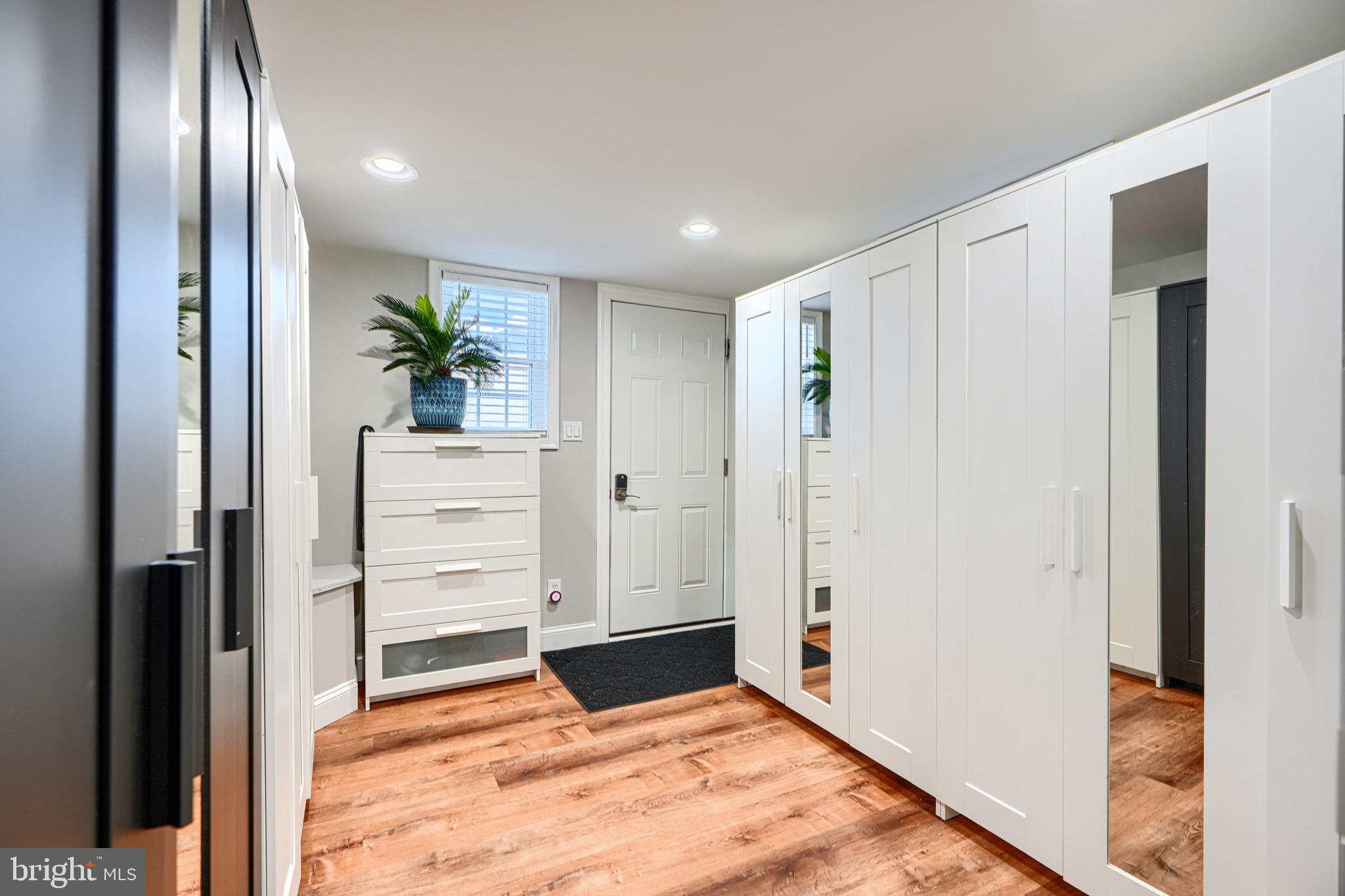 BREWERS HILL - Residential