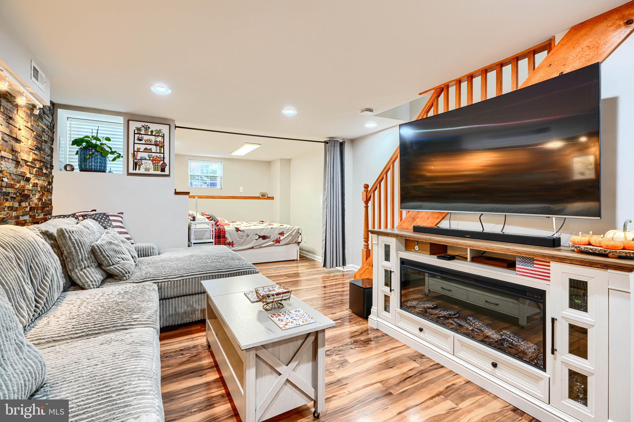 BREWERS HILL - Residential