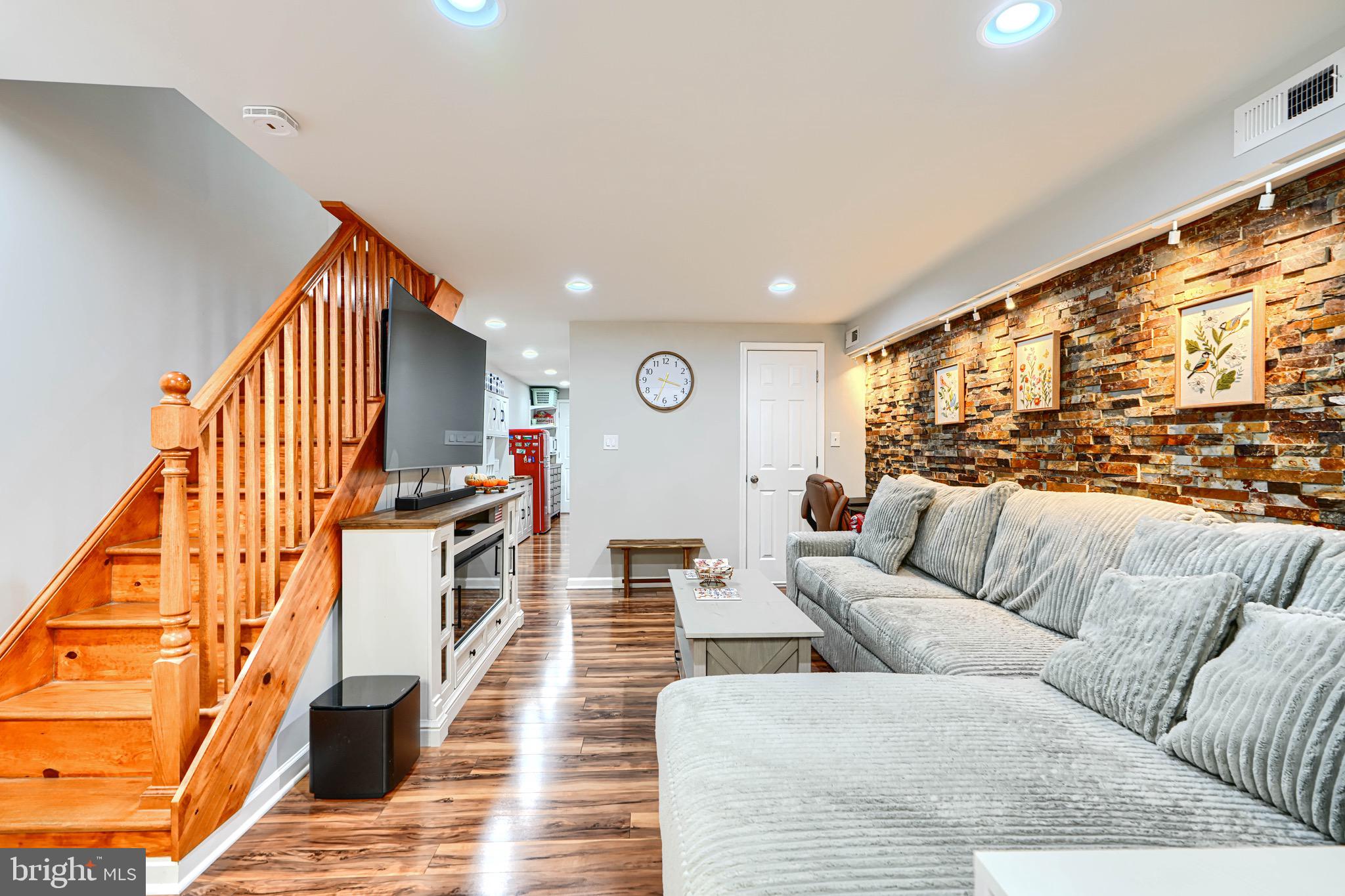 BREWERS HILL - Residential