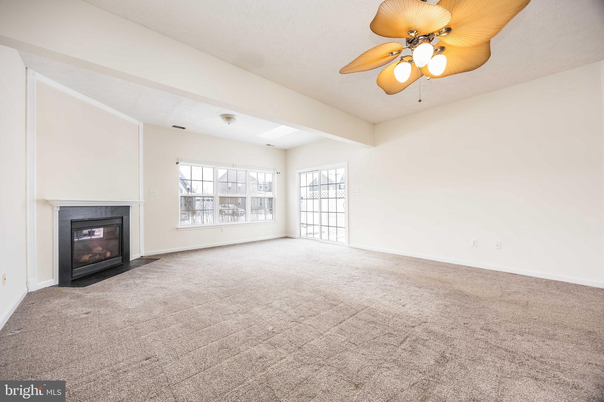 WOOD CREEK GOLF COMM - Residential