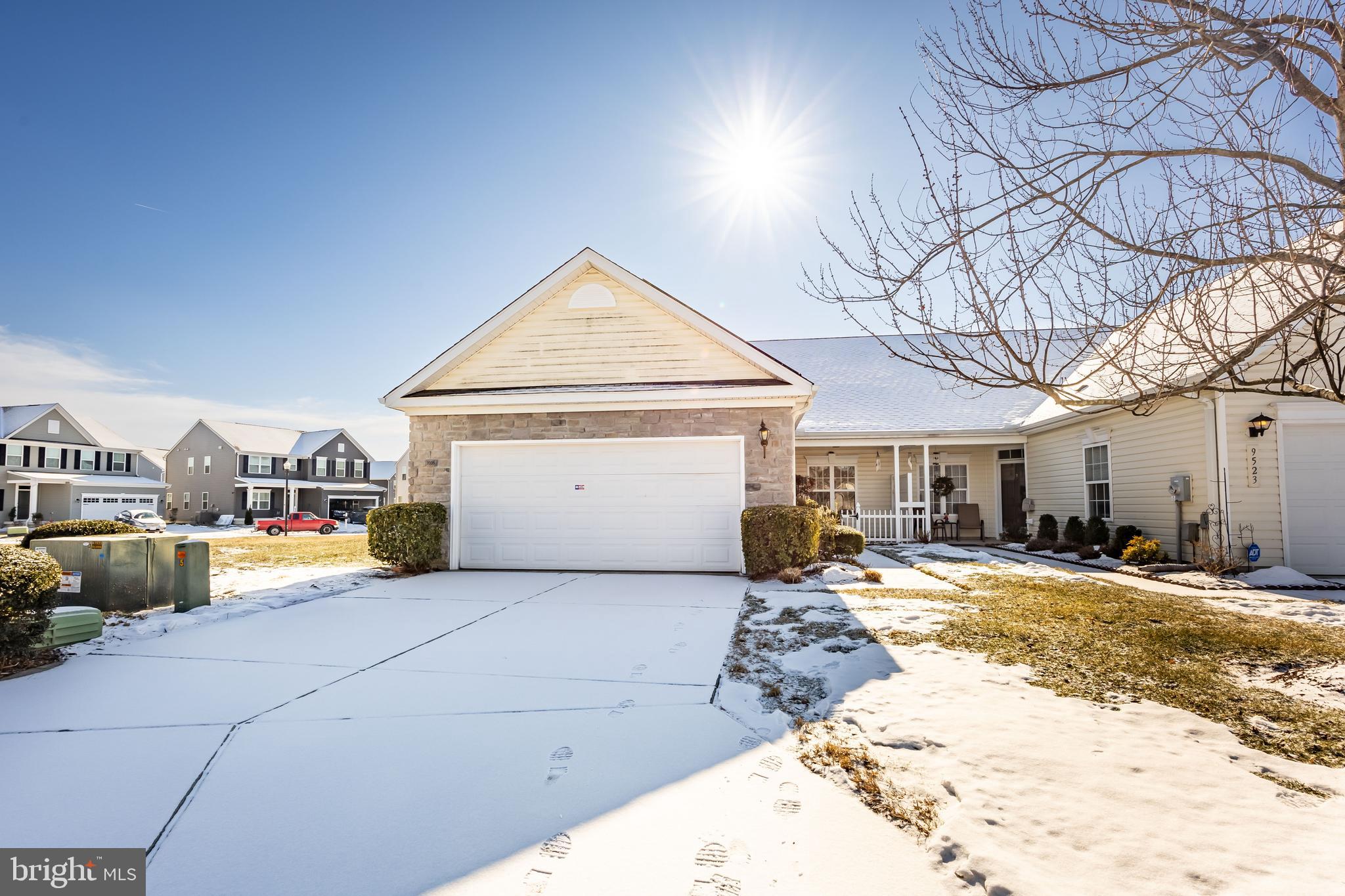 WOOD CREEK GOLF COMM - Residential