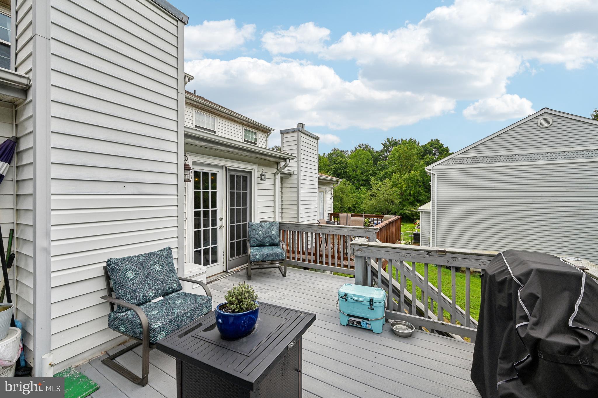 BRISTOL FOREST - Residential