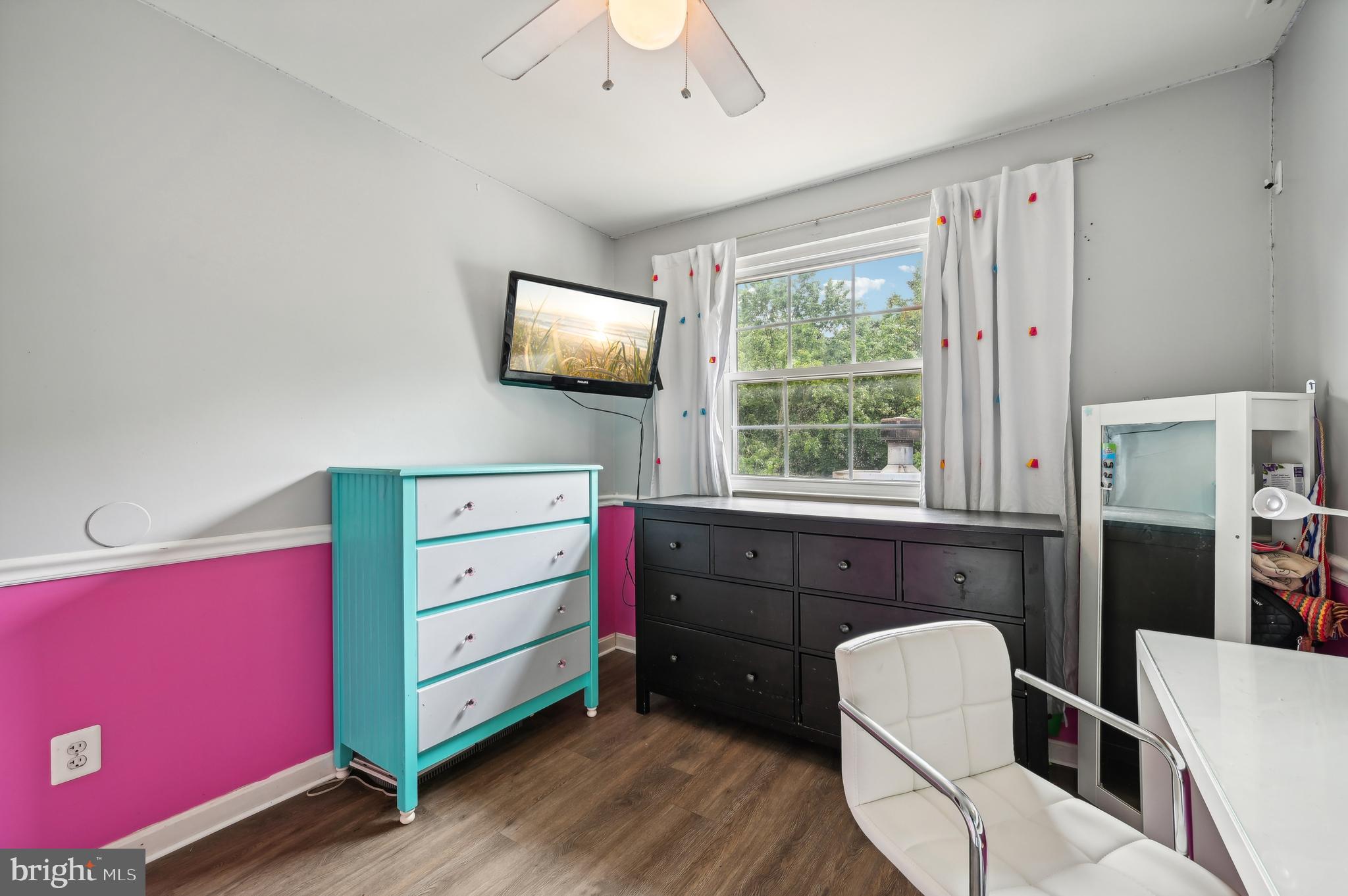 BRISTOL FOREST - Residential