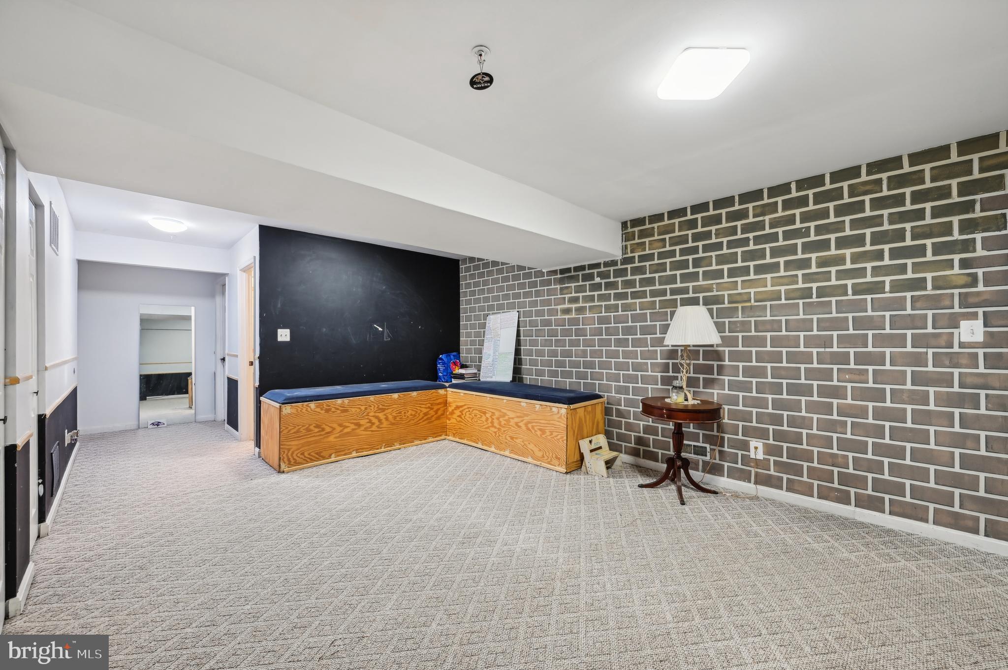 BRISTOL FOREST - Residential