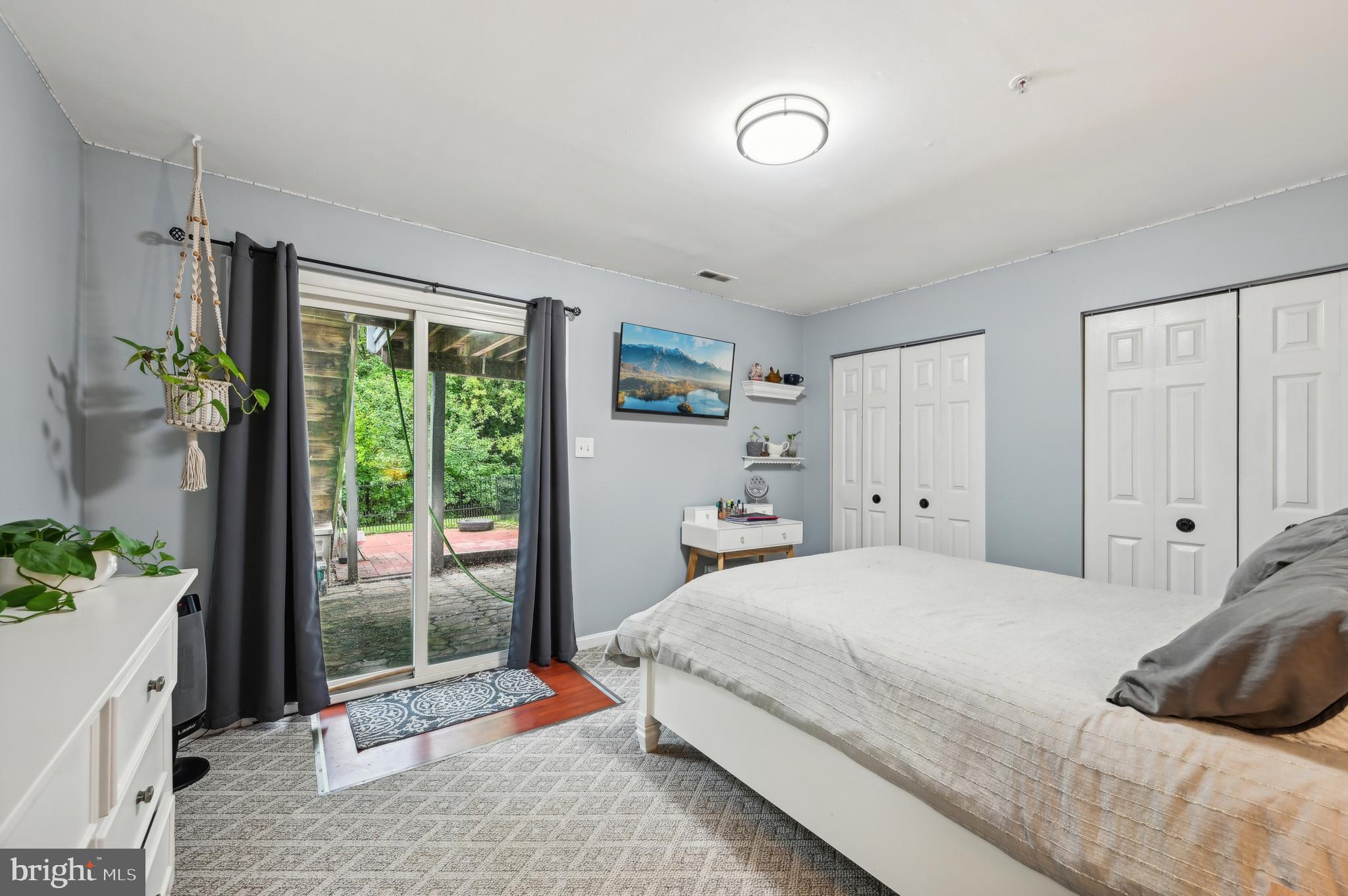 BRISTOL FOREST - Residential