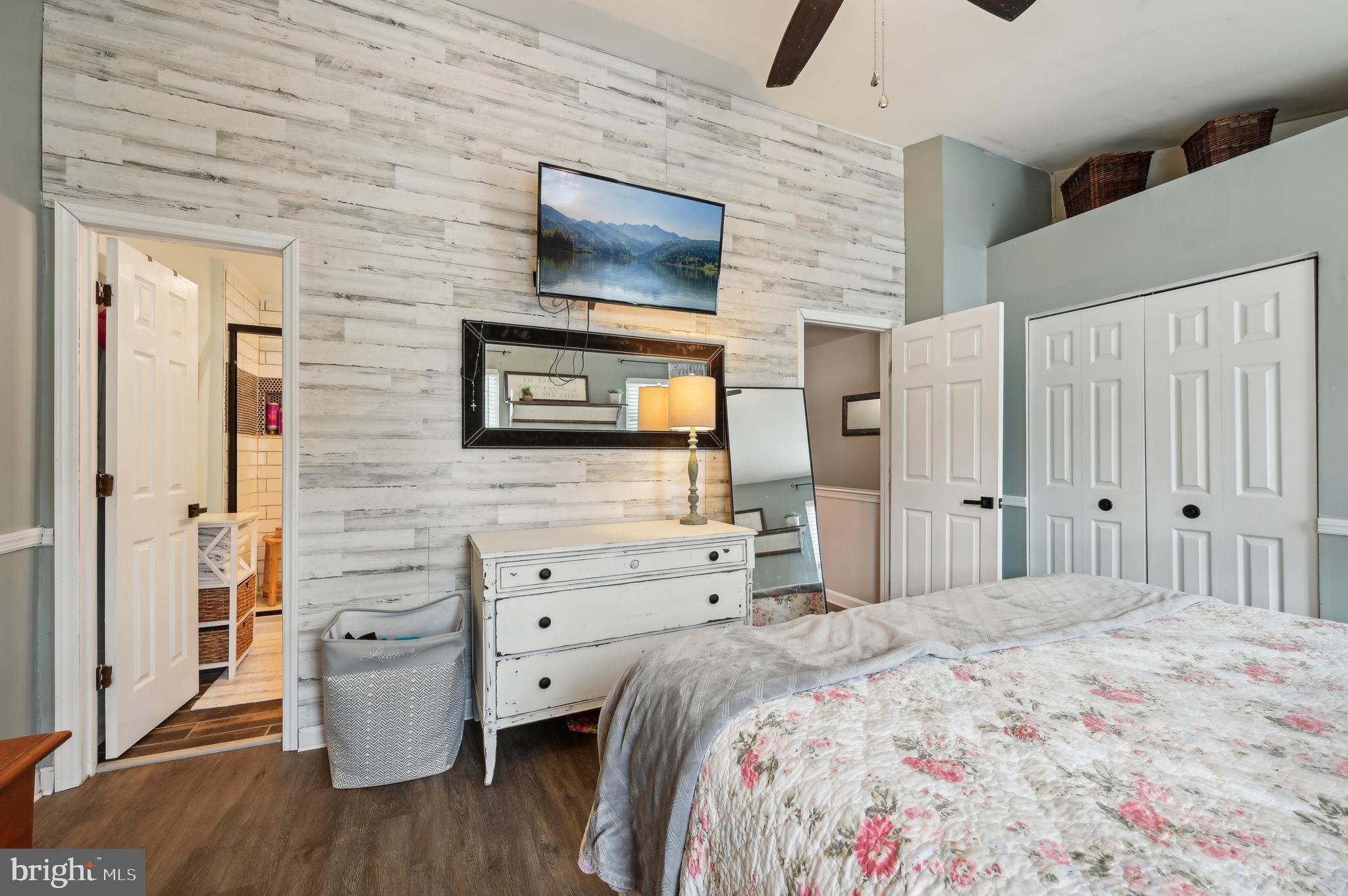 BRISTOL FOREST - Residential