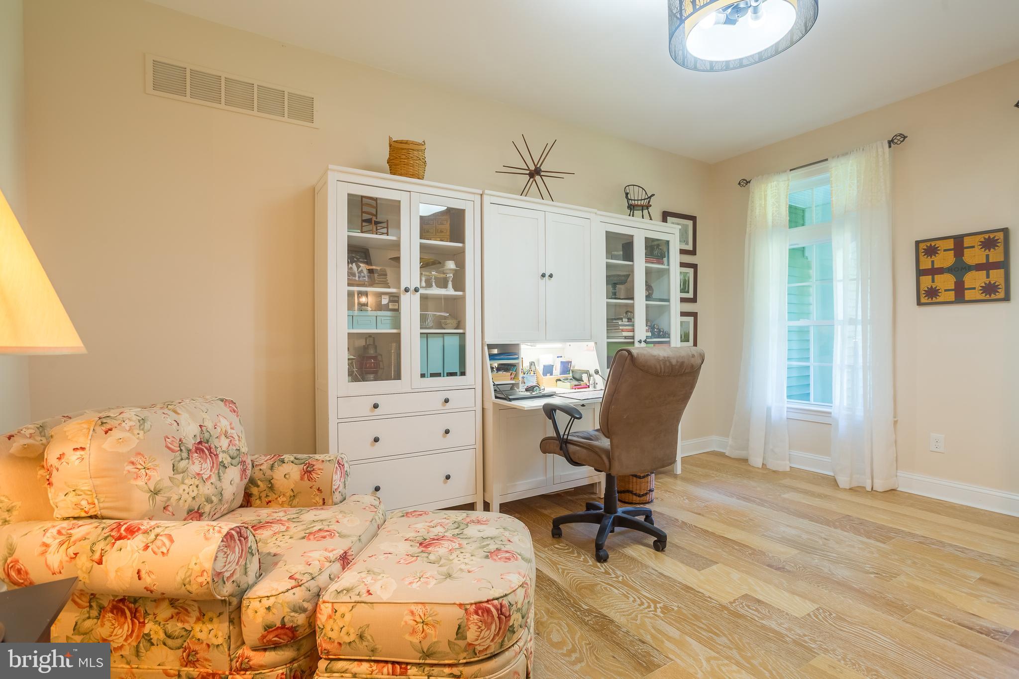 PINEWATER WOODS - Residential