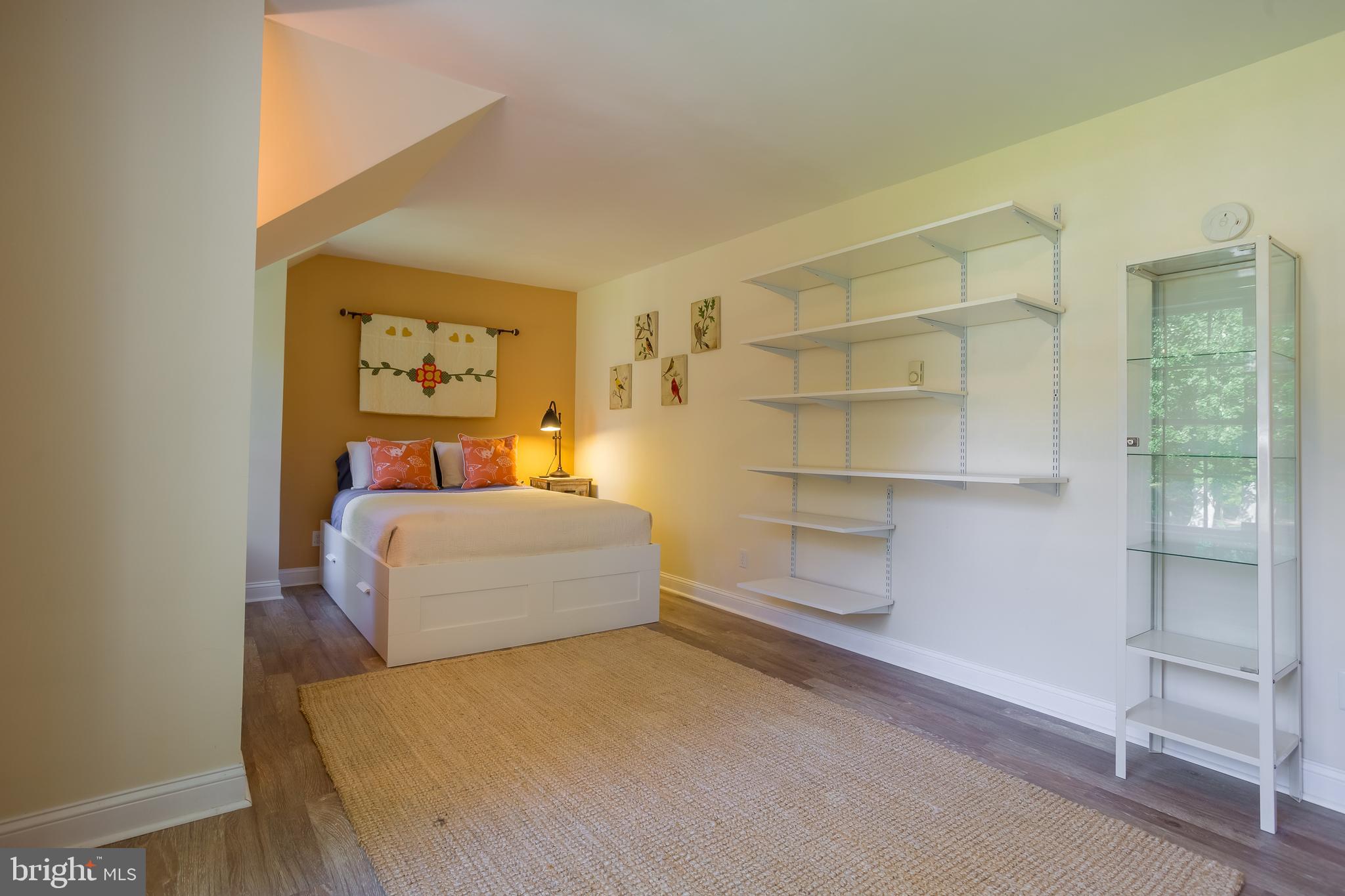 PINEWATER WOODS - Residential