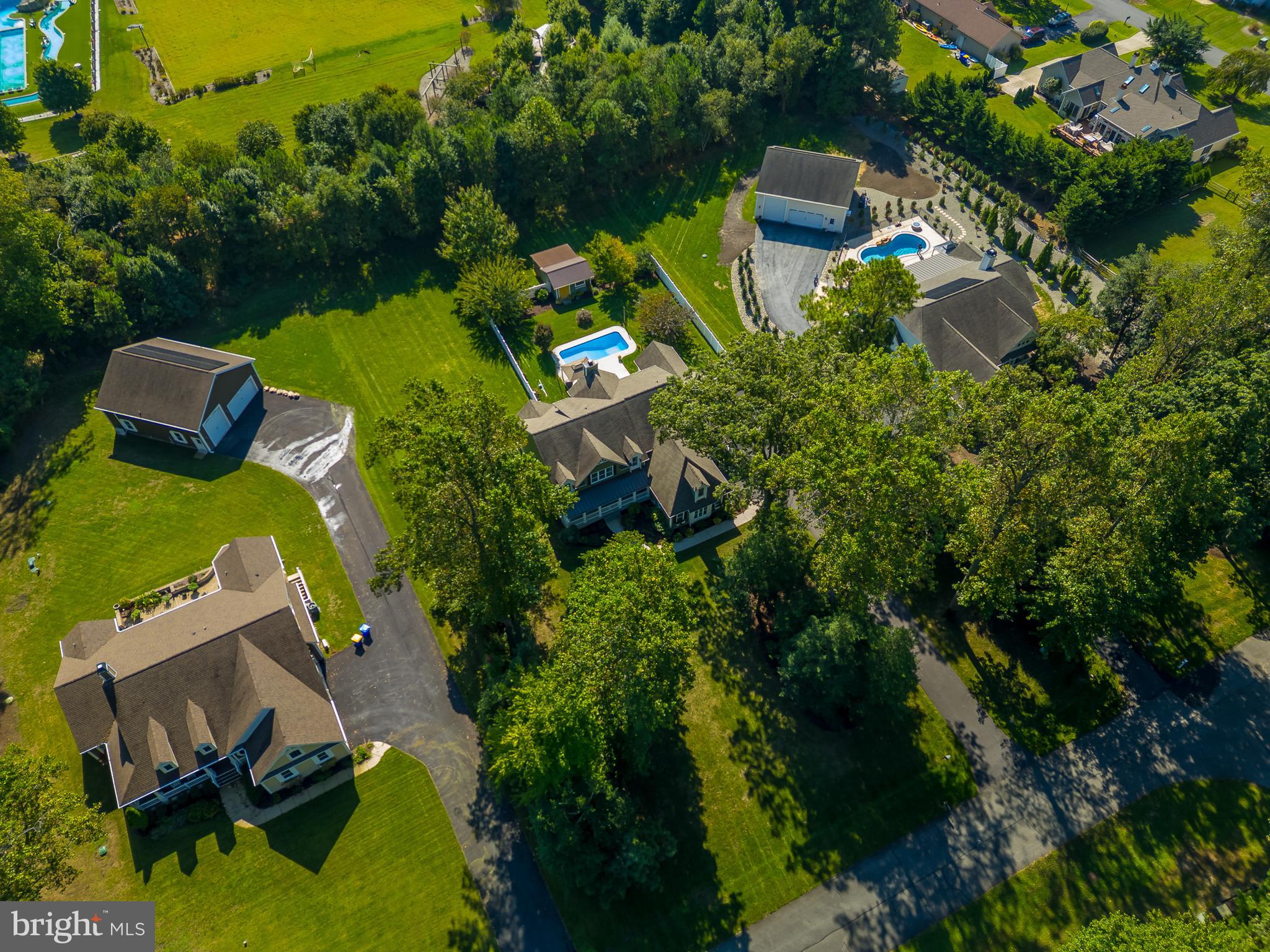 PINEWATER WOODS - Residential