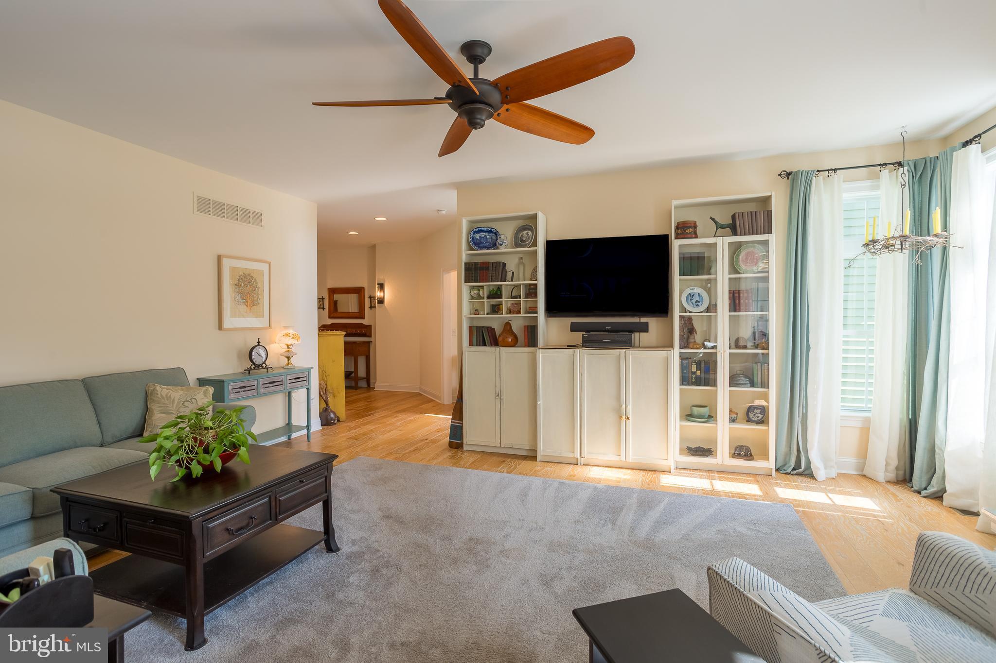 PINEWATER WOODS - Residential