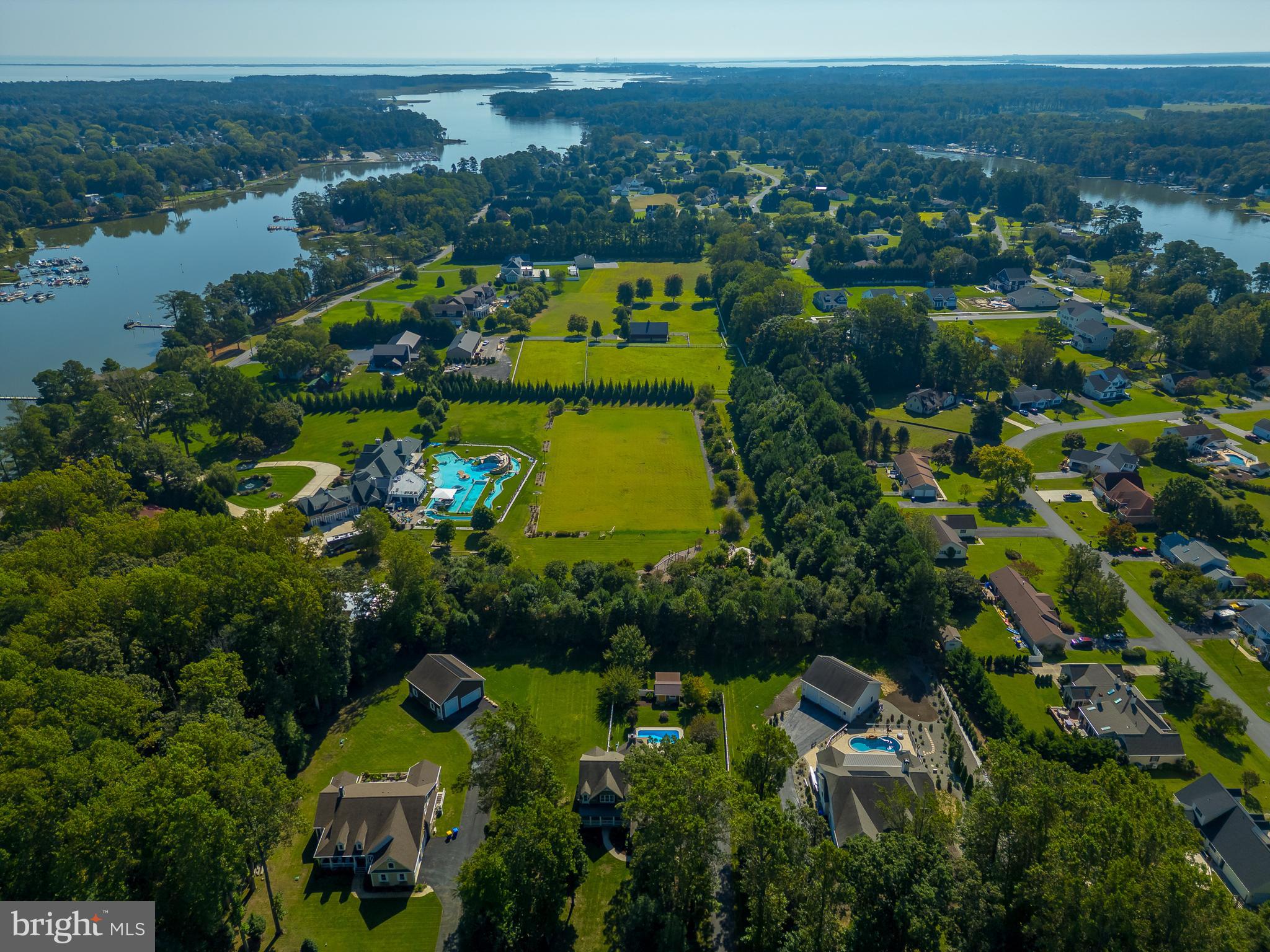 PINEWATER WOODS - Residential