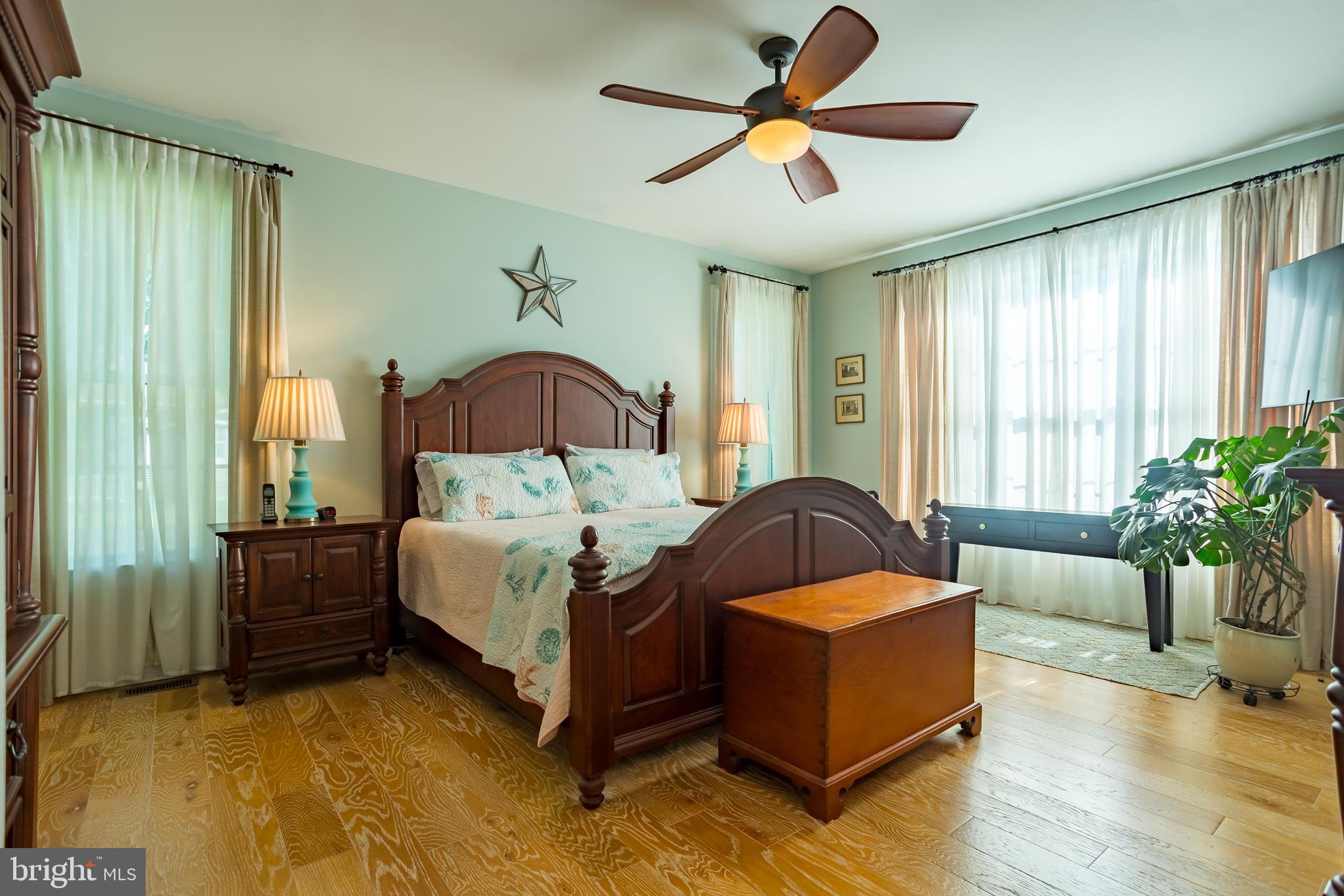 PINEWATER WOODS - Residential