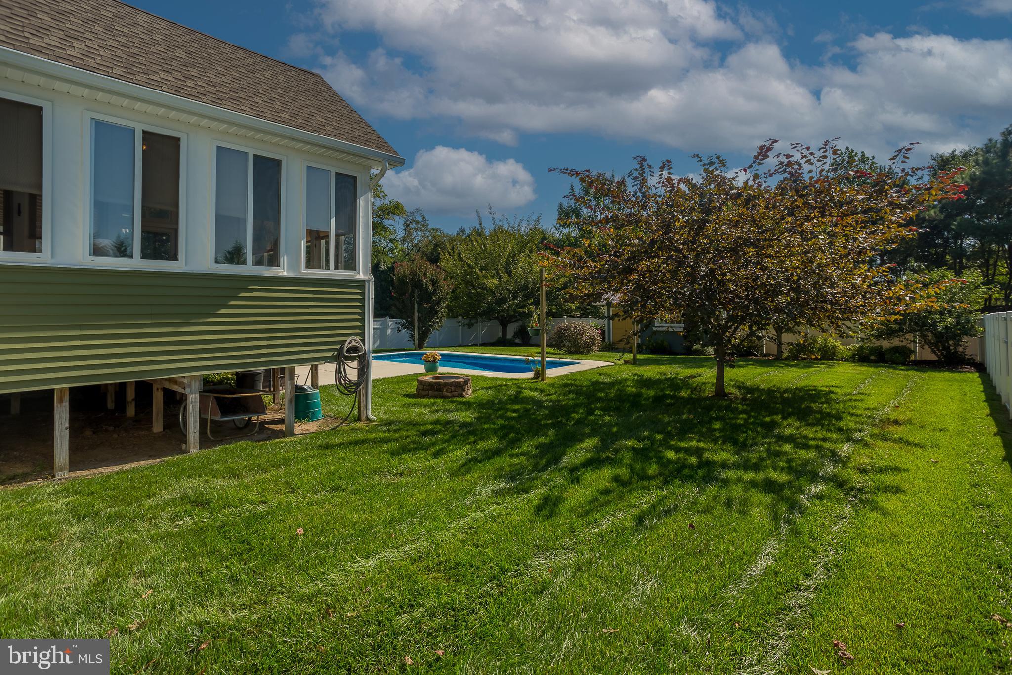 PINEWATER WOODS - Residential