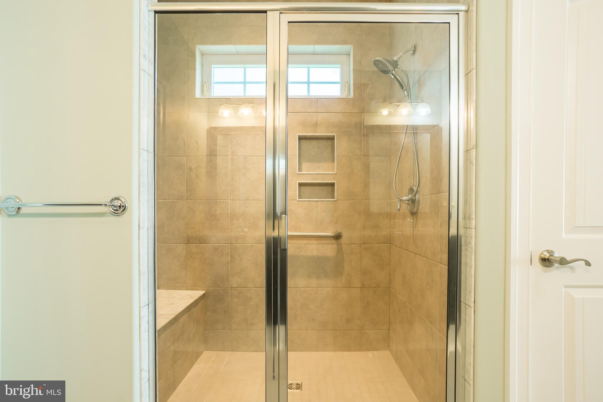 PINEWATER WOODS - Residential