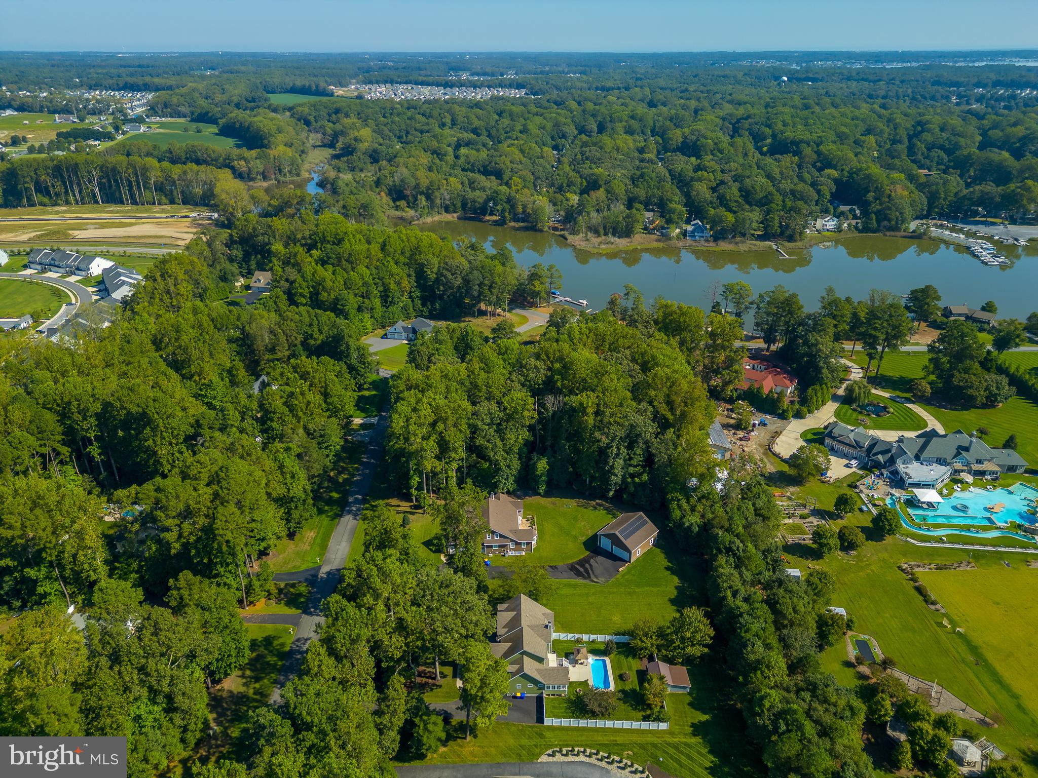 PINEWATER WOODS - Residential