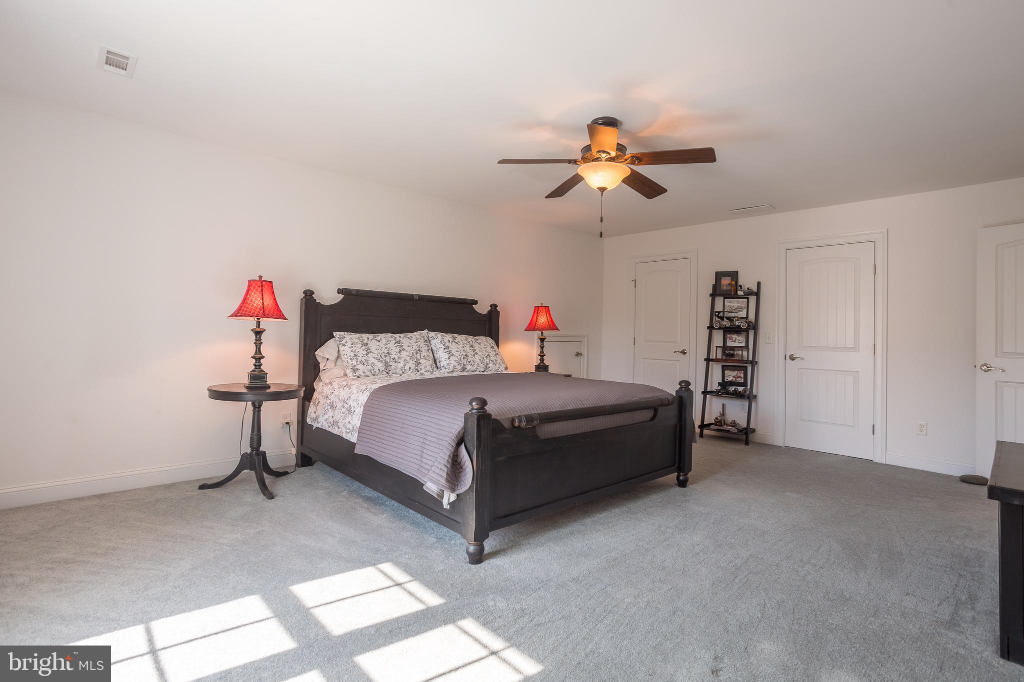 PINEWATER WOODS - Residential