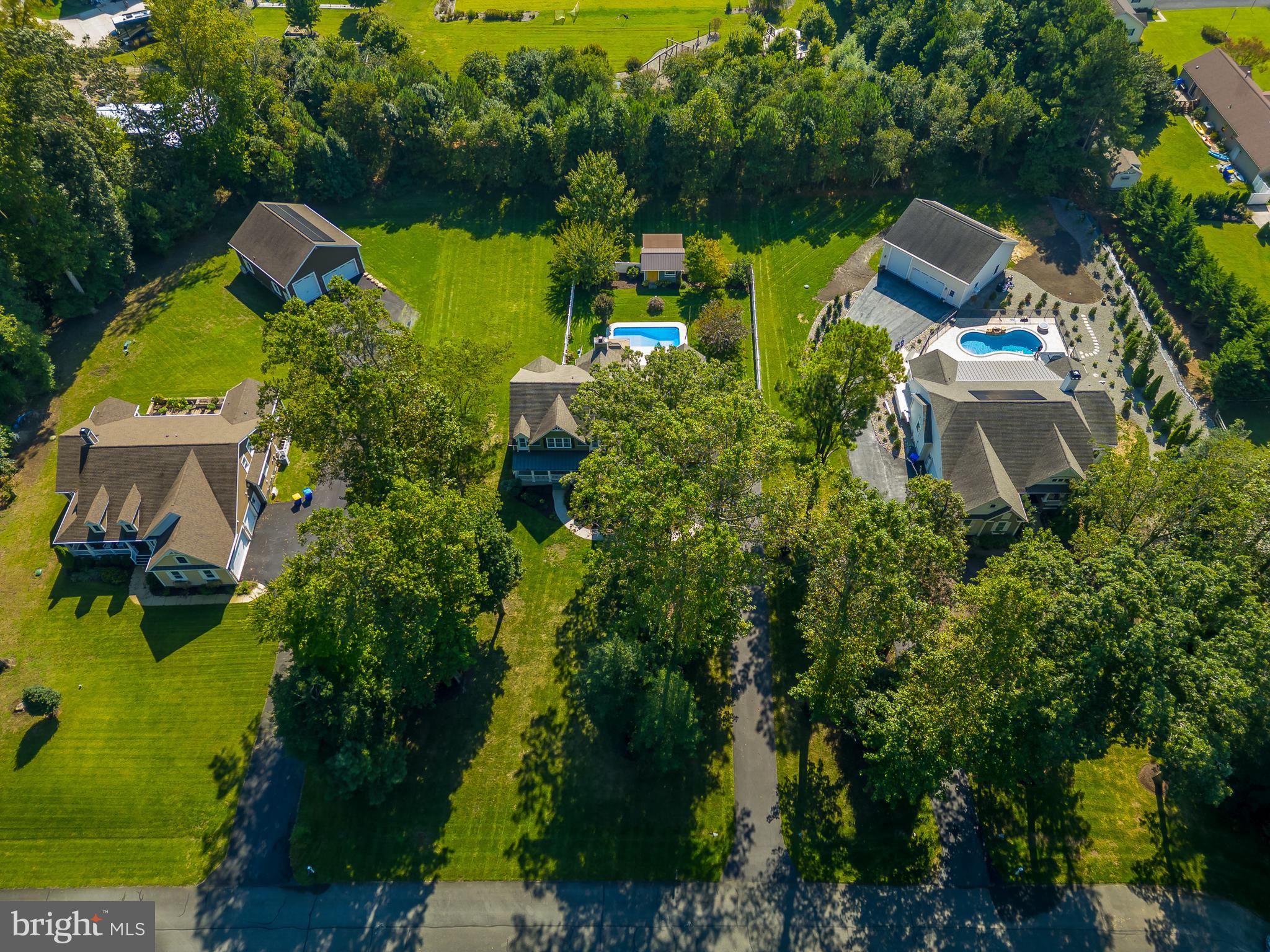 PINEWATER WOODS - Residential