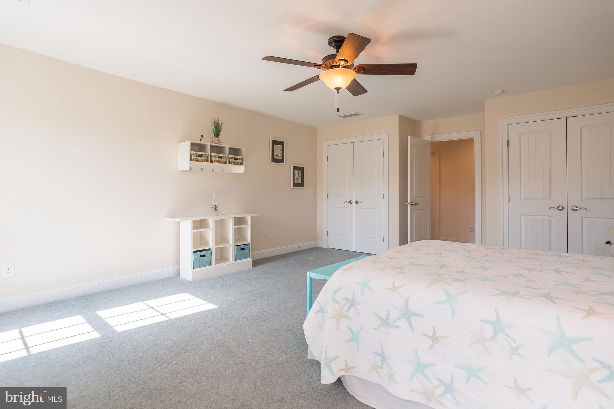 PINEWATER WOODS - Residential