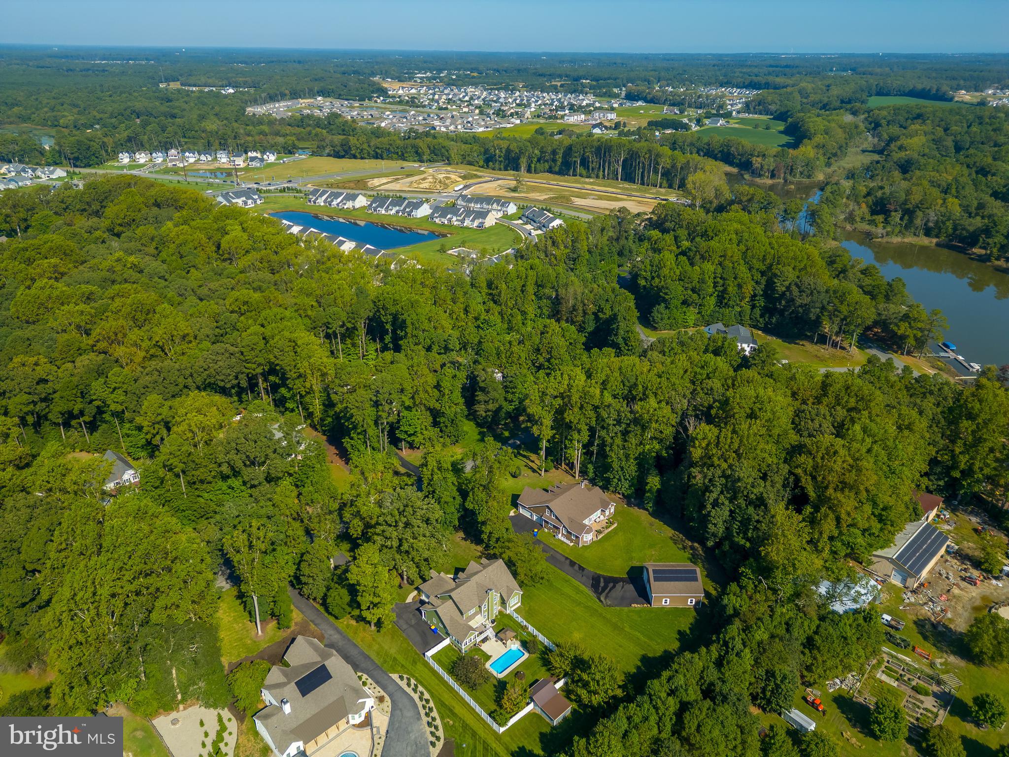 PINEWATER WOODS - Residential