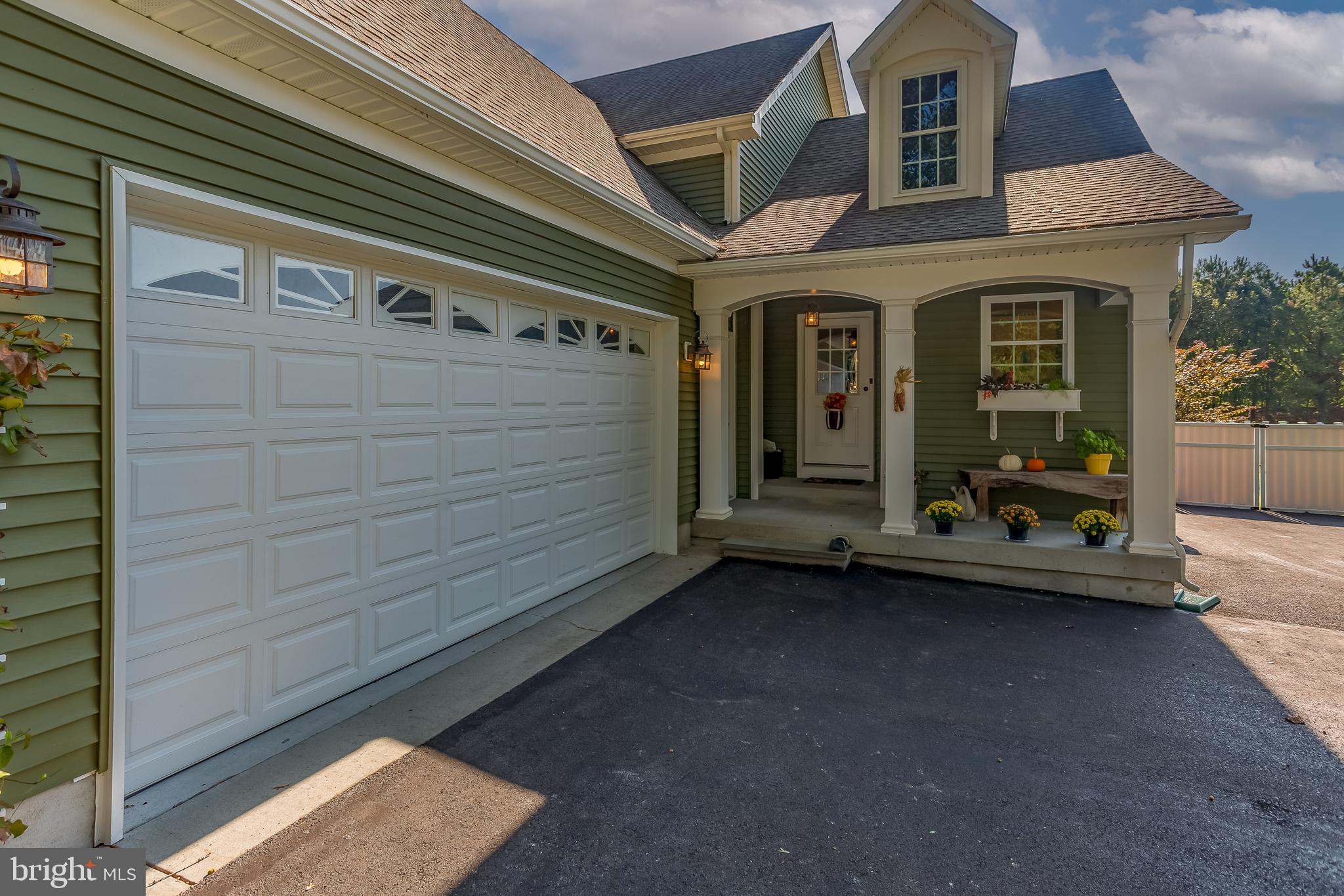 PINEWATER WOODS - Residential