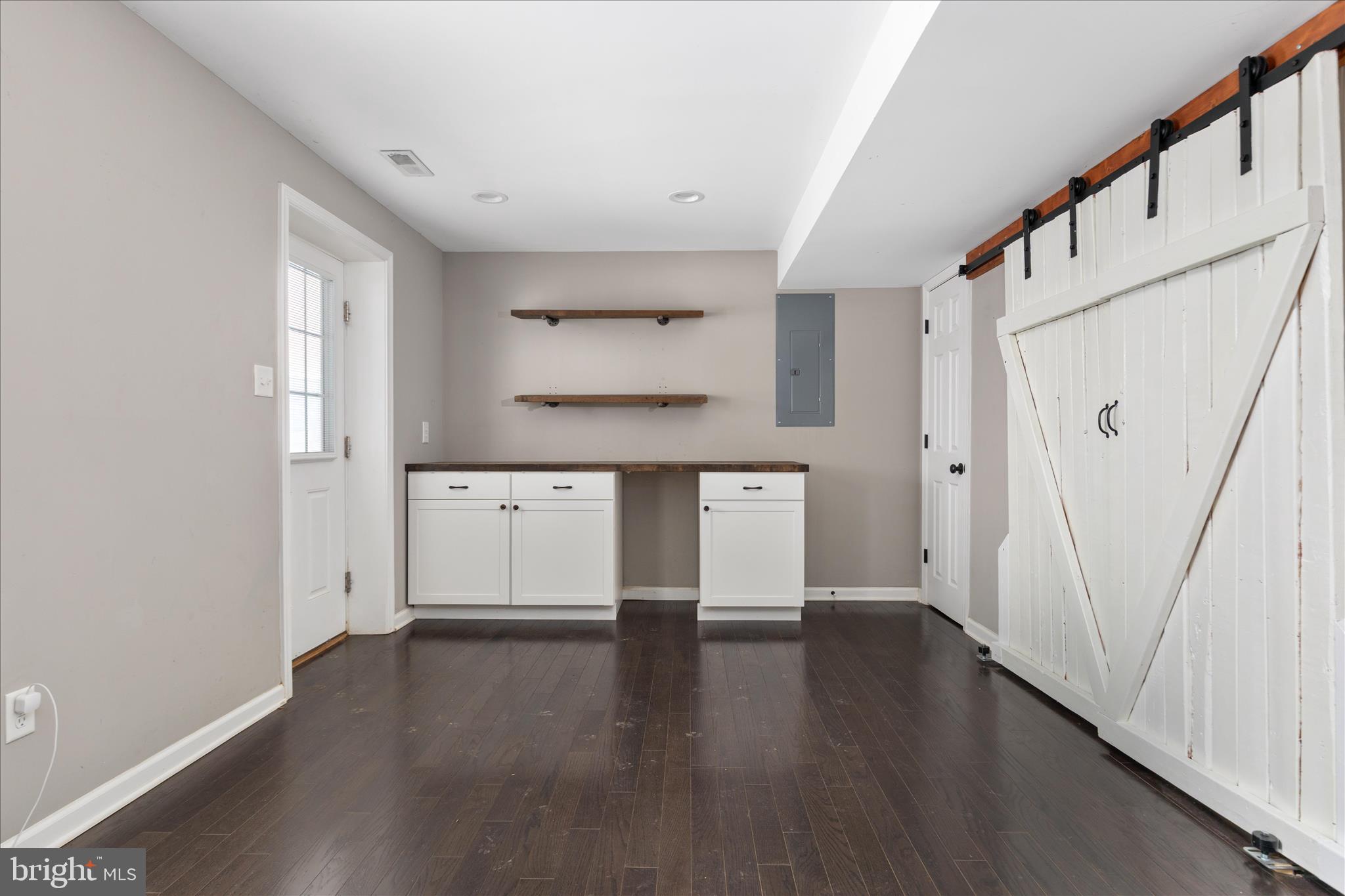 DAVIS STRASBURG - Residential