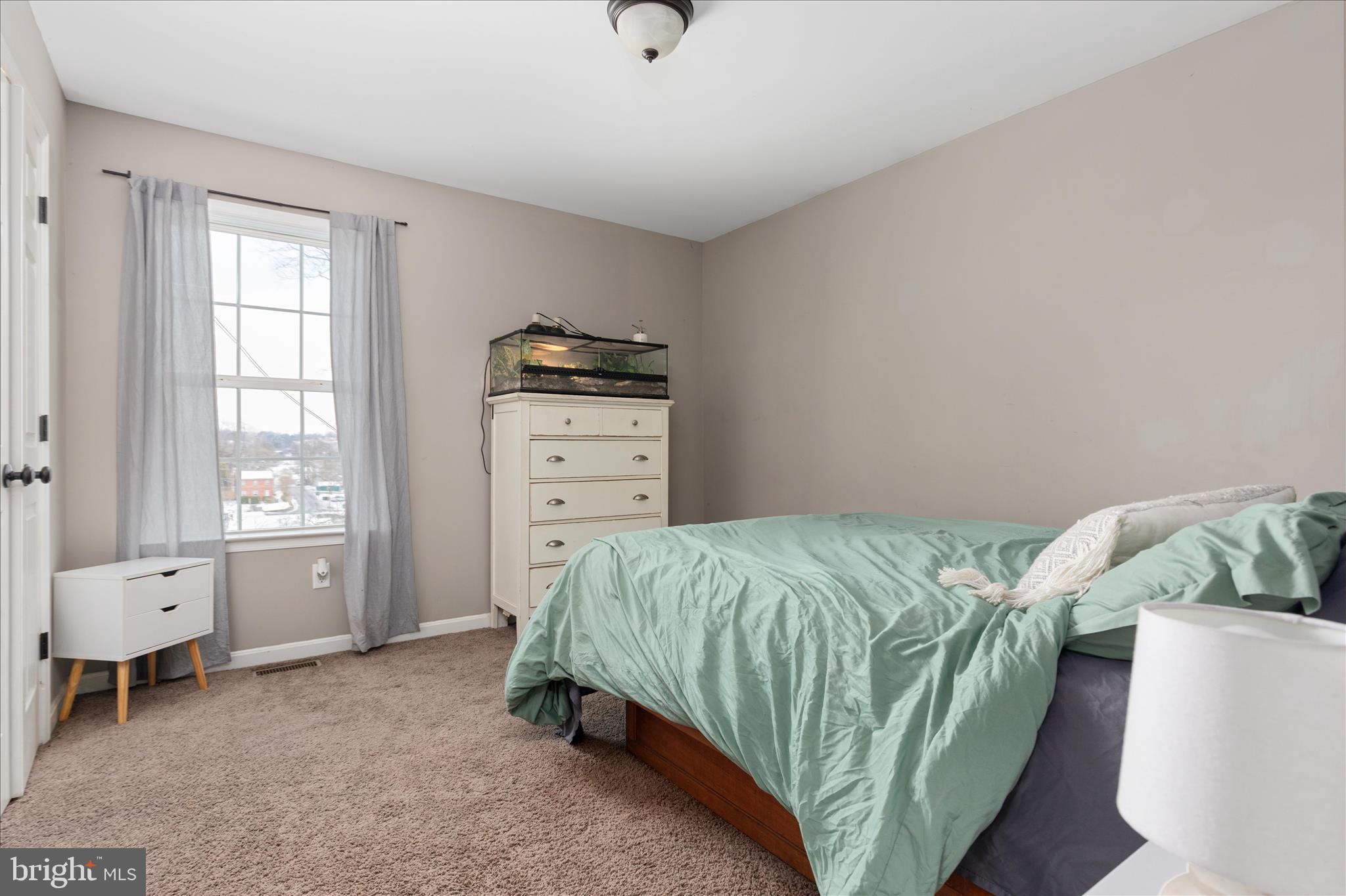 DAVIS STRASBURG - Residential