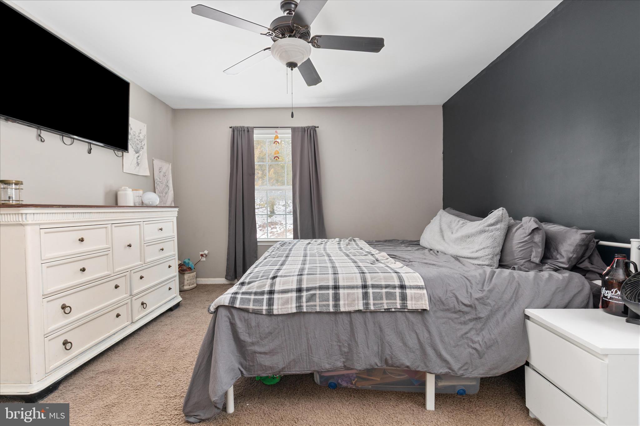 DAVIS STRASBURG - Residential