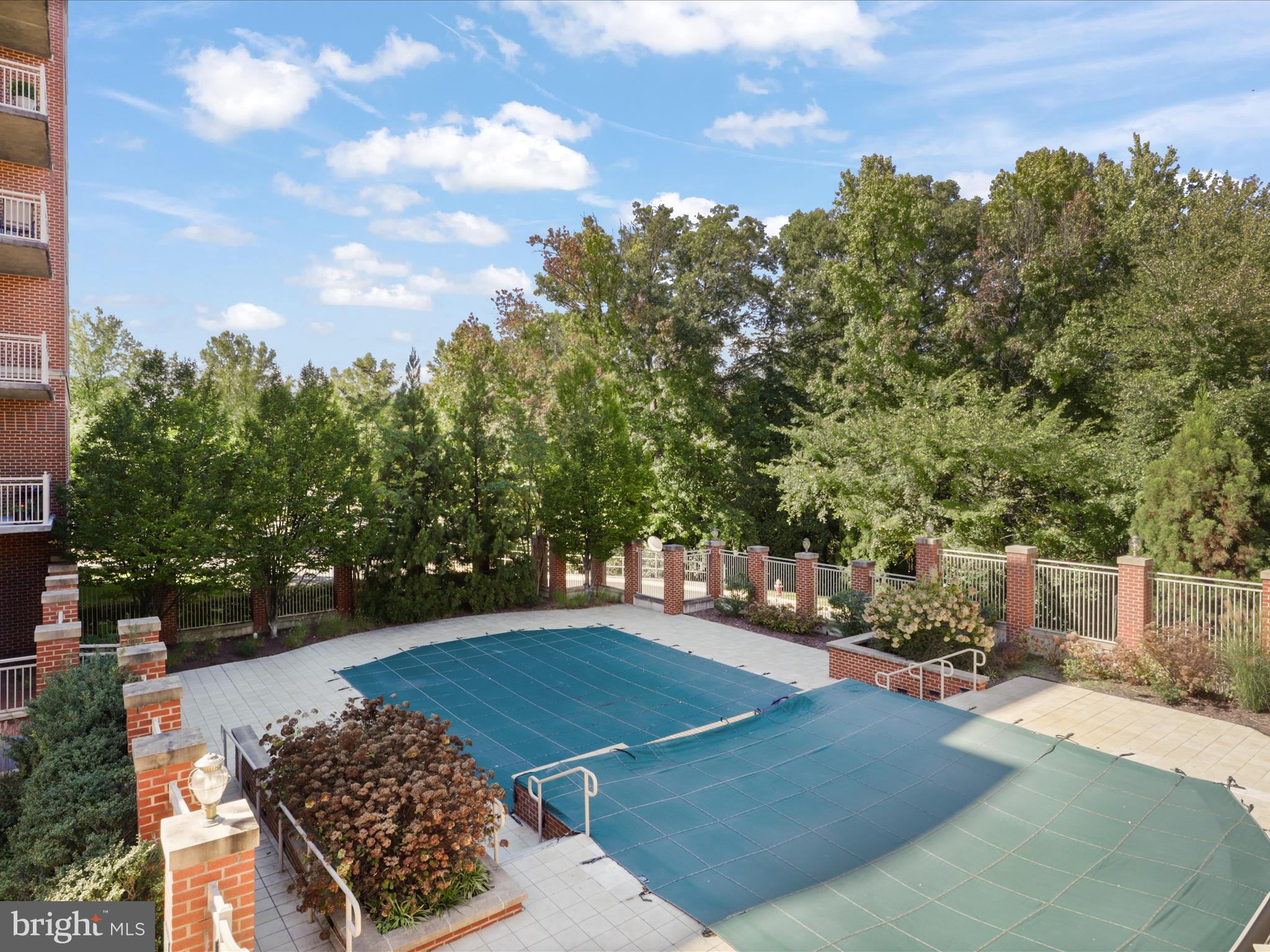 ELAN AT EAST MARKET - Residential