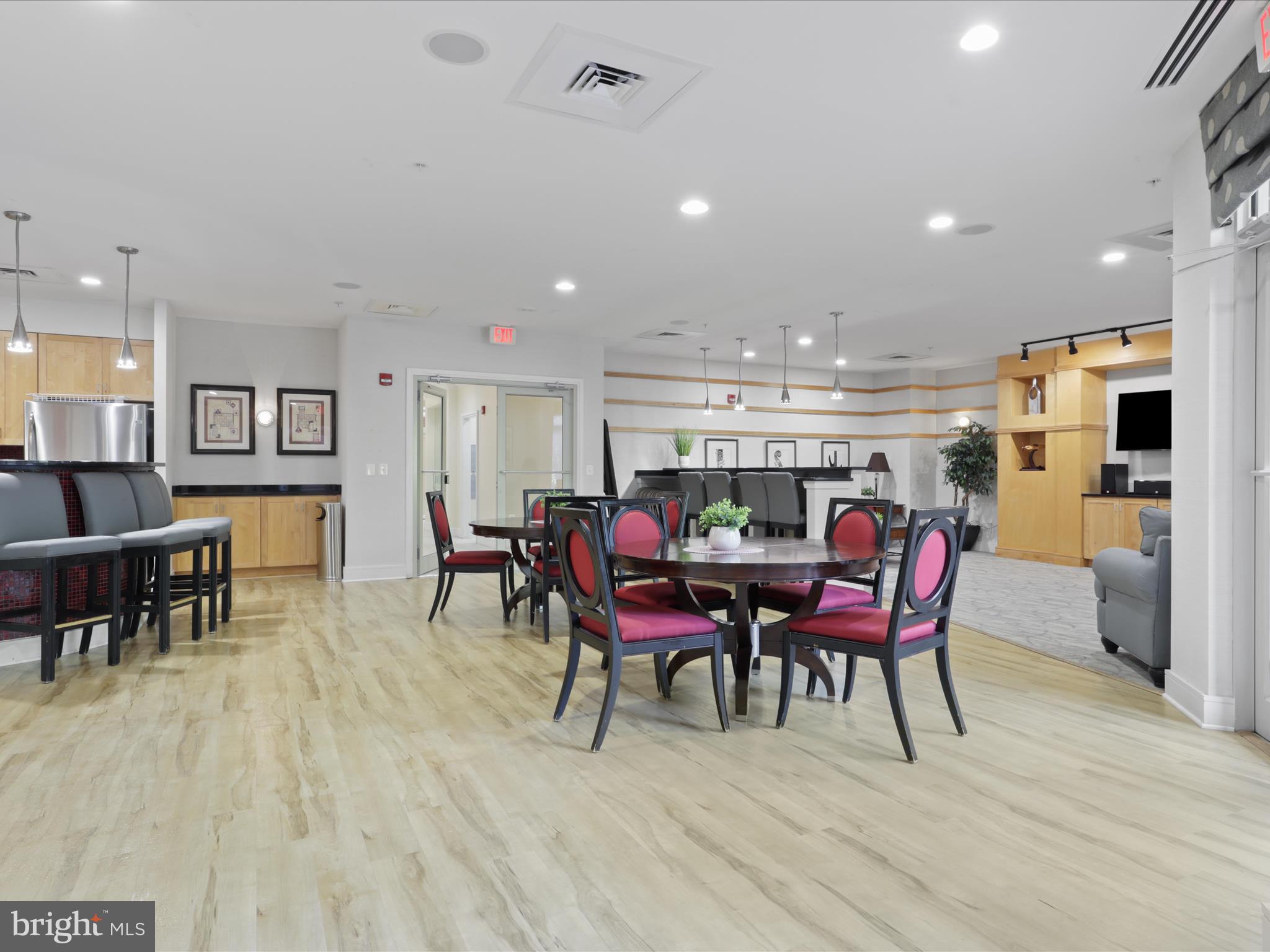 ELAN AT EAST MARKET - Residential