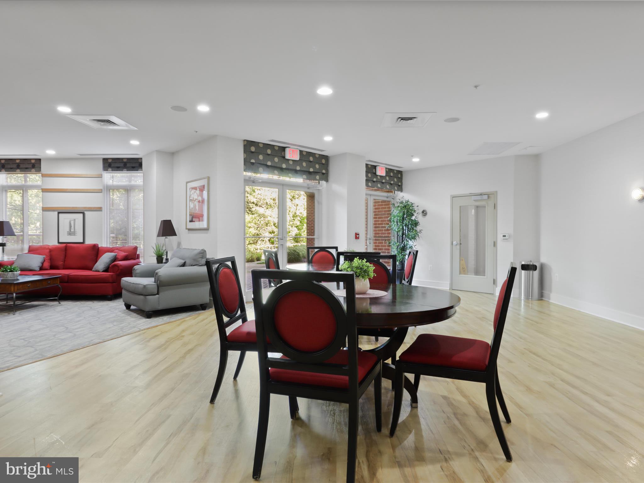 ELAN AT EAST MARKET - Residential