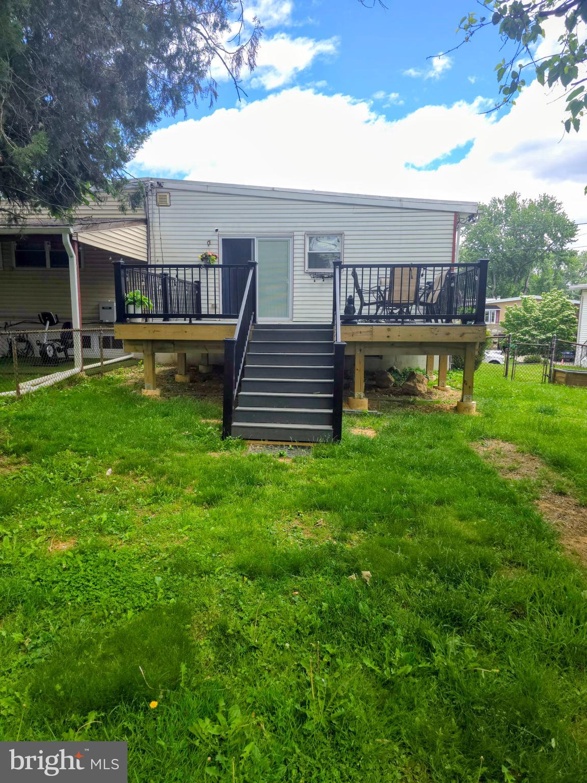 ROSLYN - Residential
