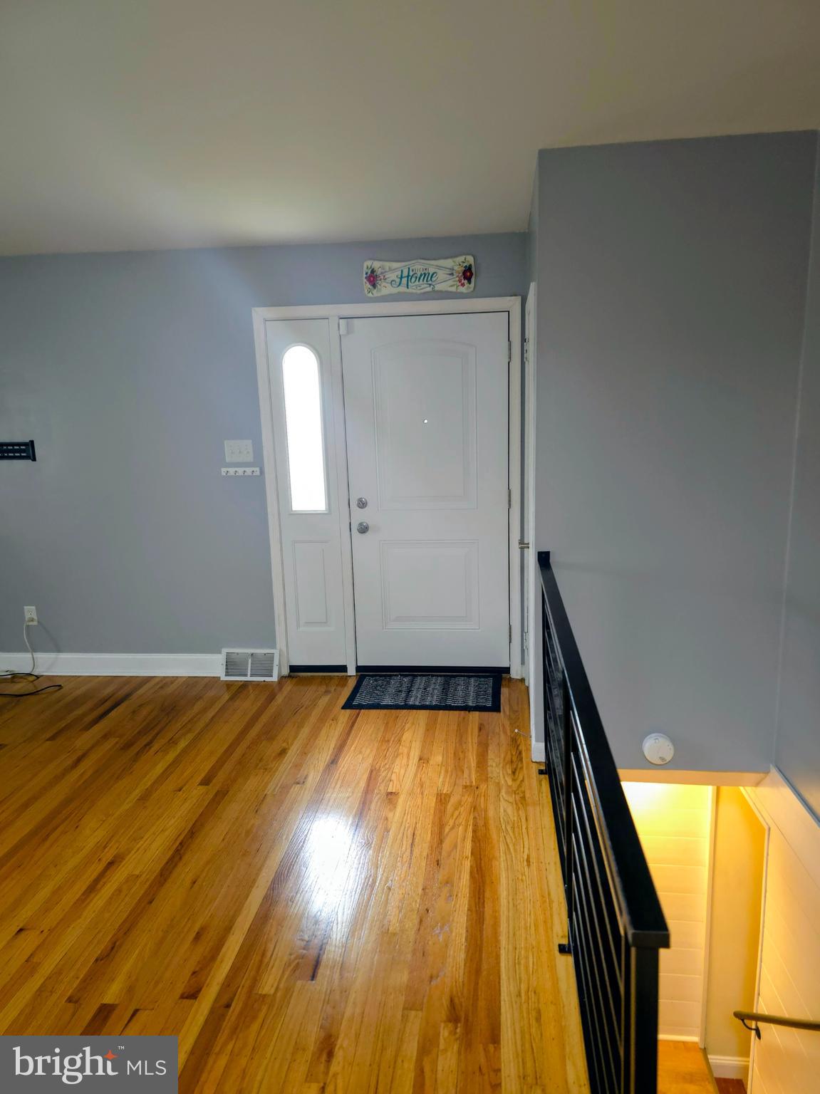 ROSLYN - Residential