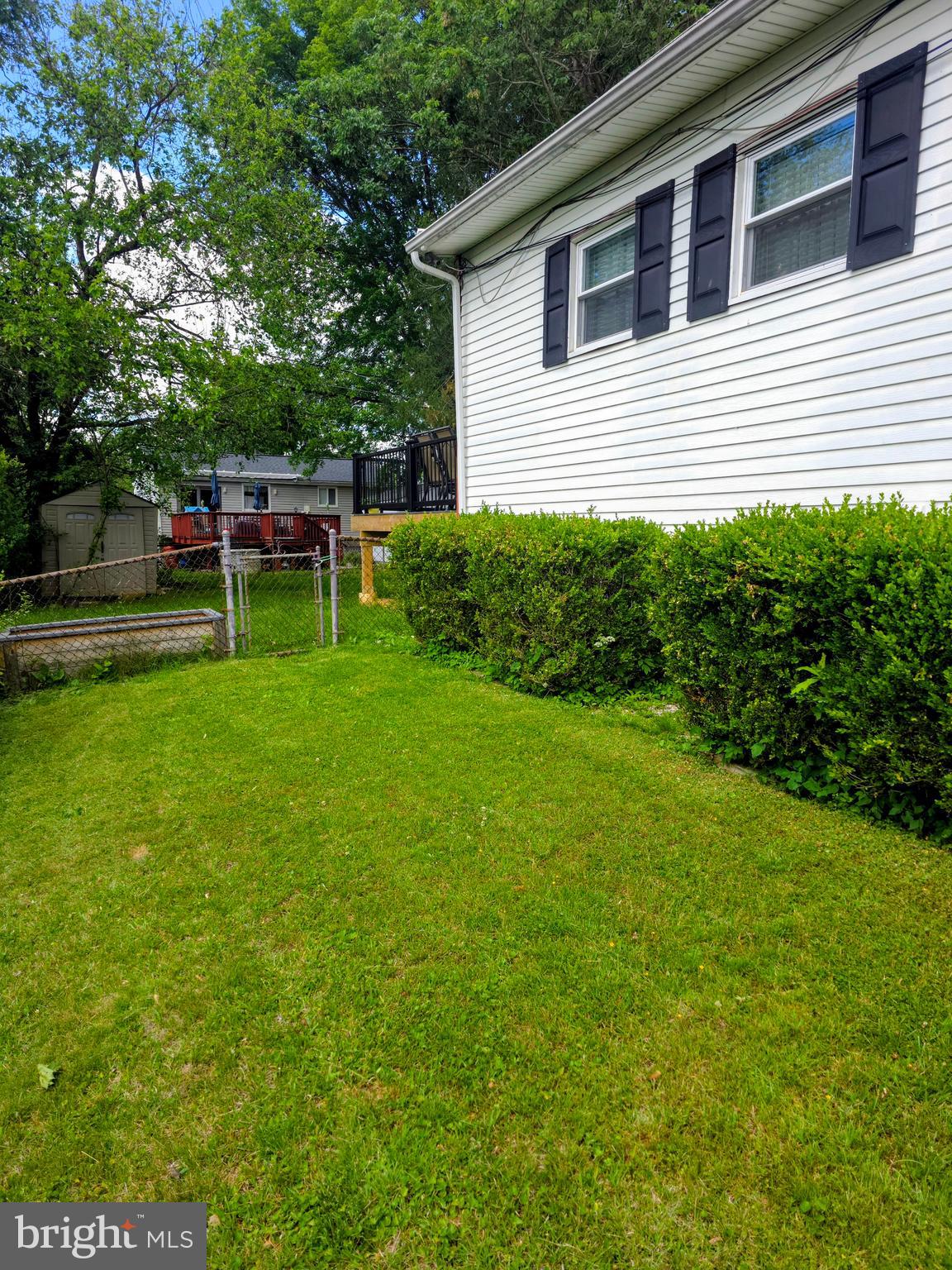 ROSLYN - Residential