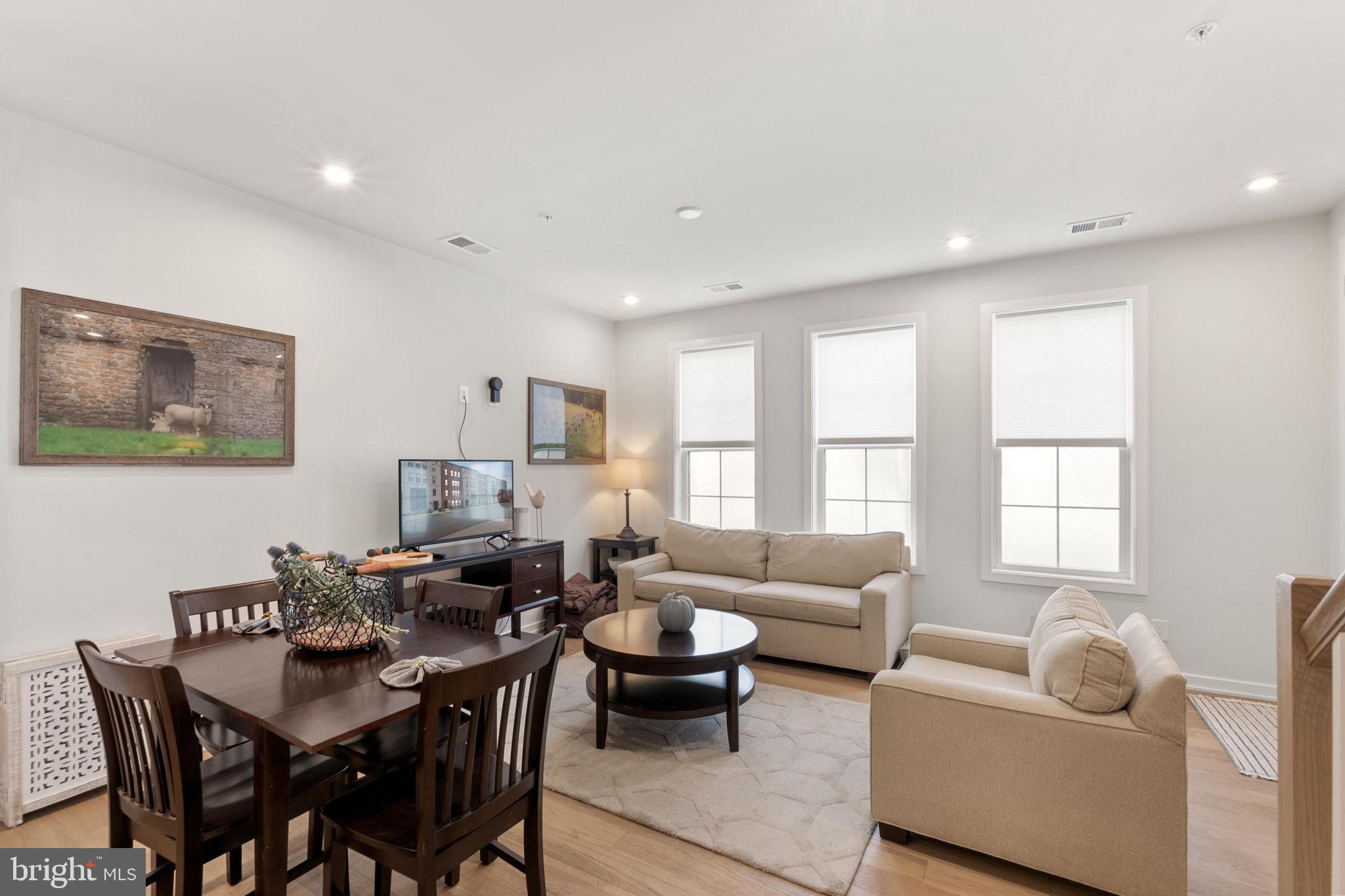 UNION PARK AT MCLEAN - Residential