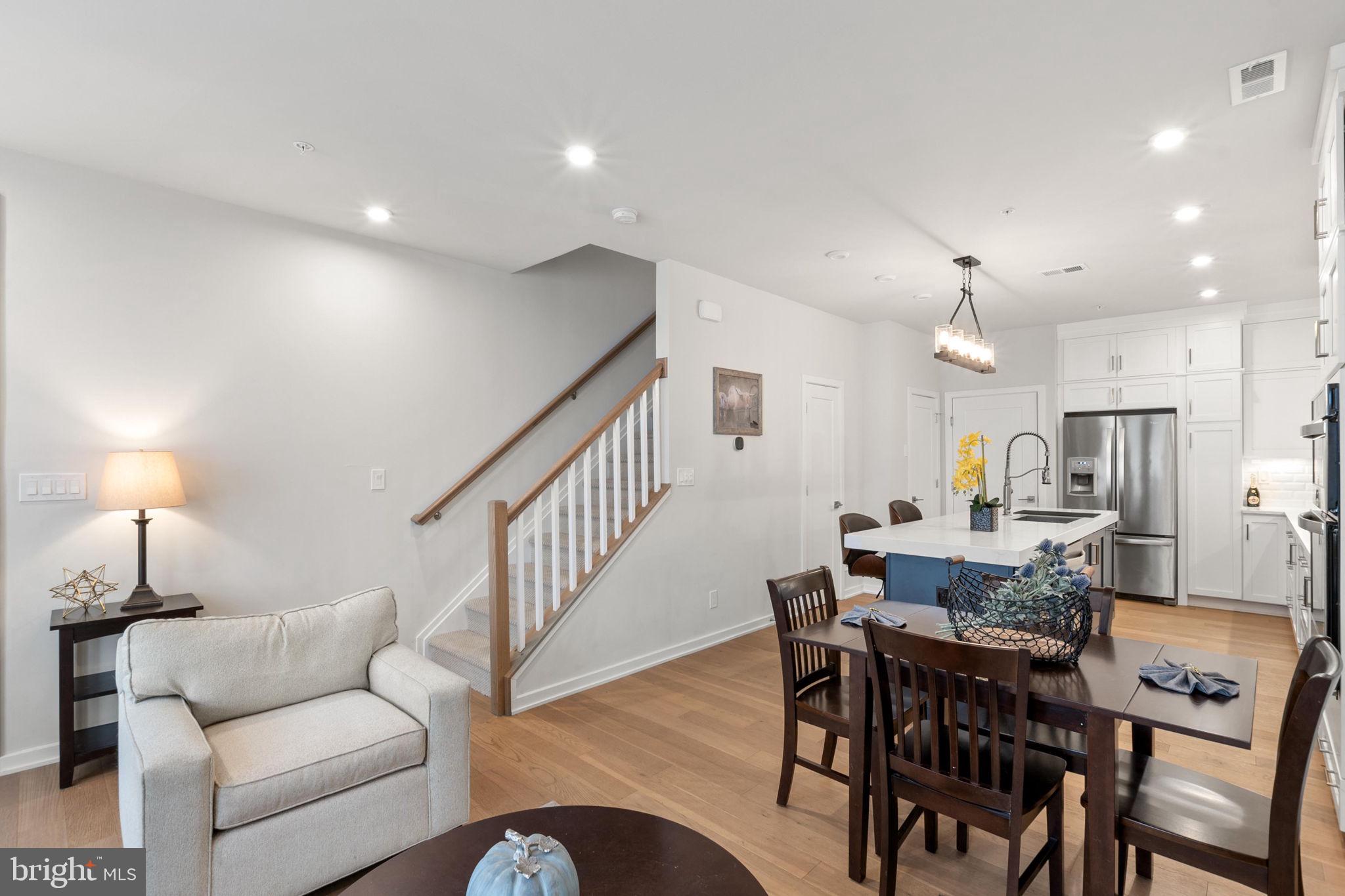 UNION PARK AT MCLEAN - Residential