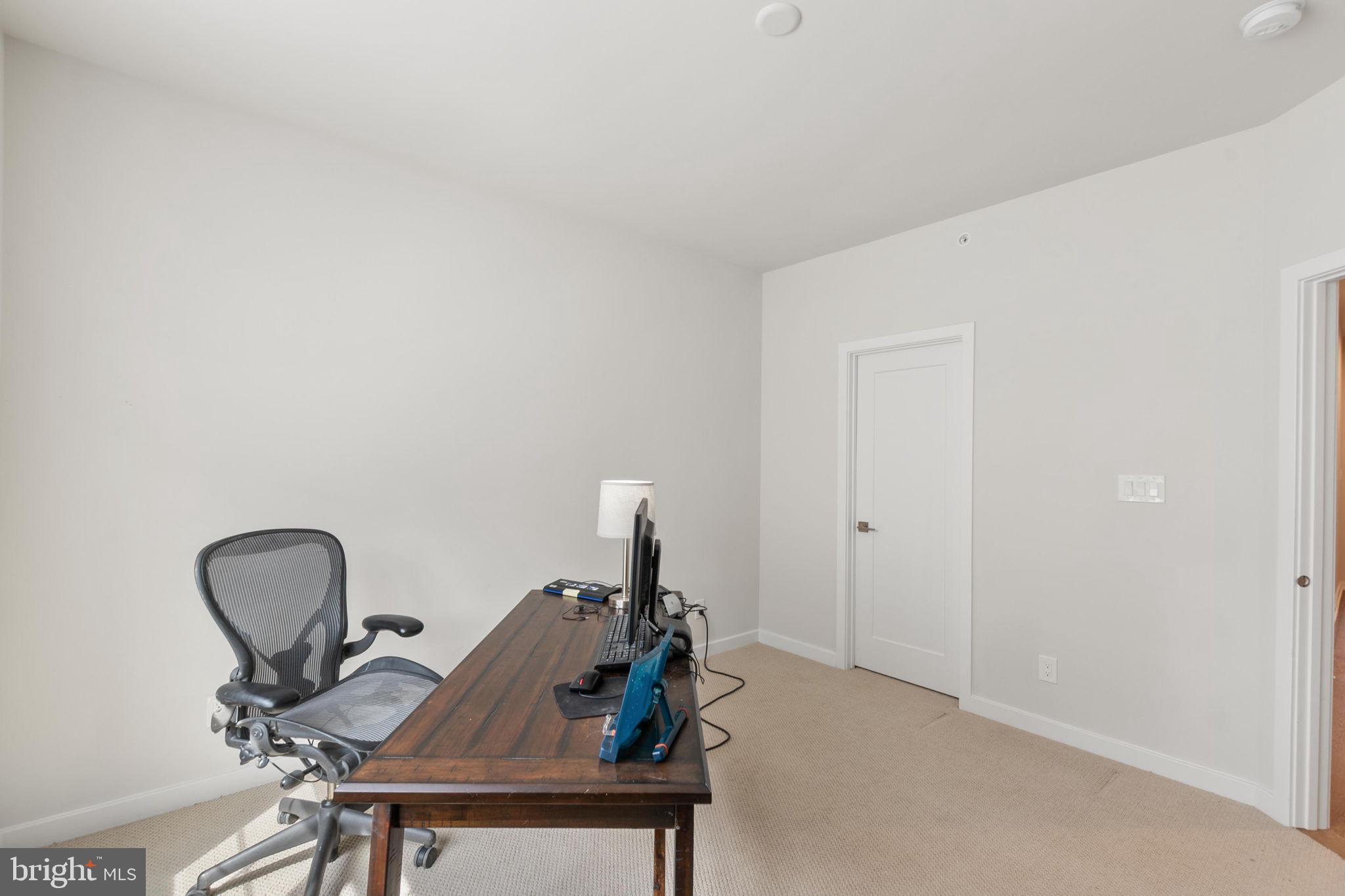 UNION PARK AT MCLEAN - Residential