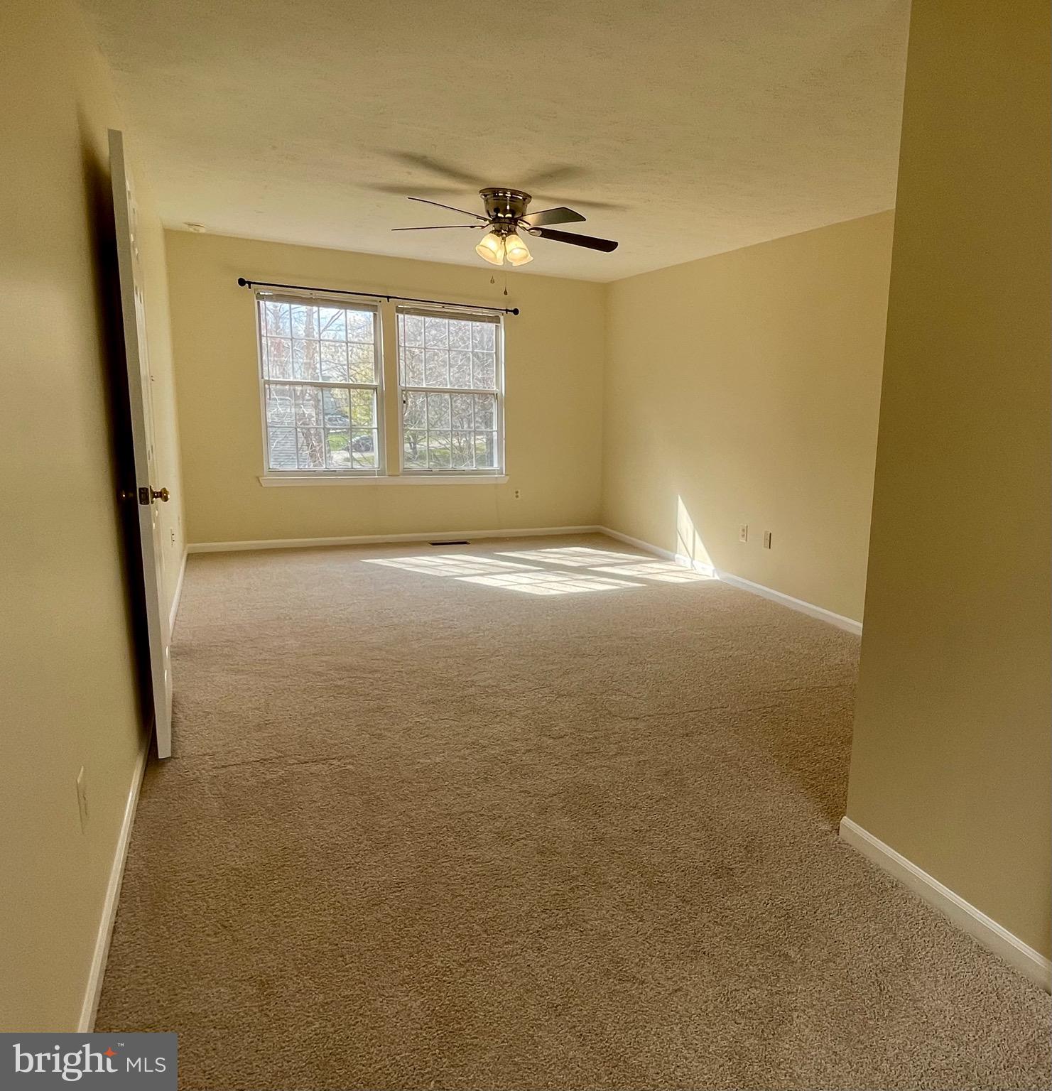 NORTHRIDGE - Residential