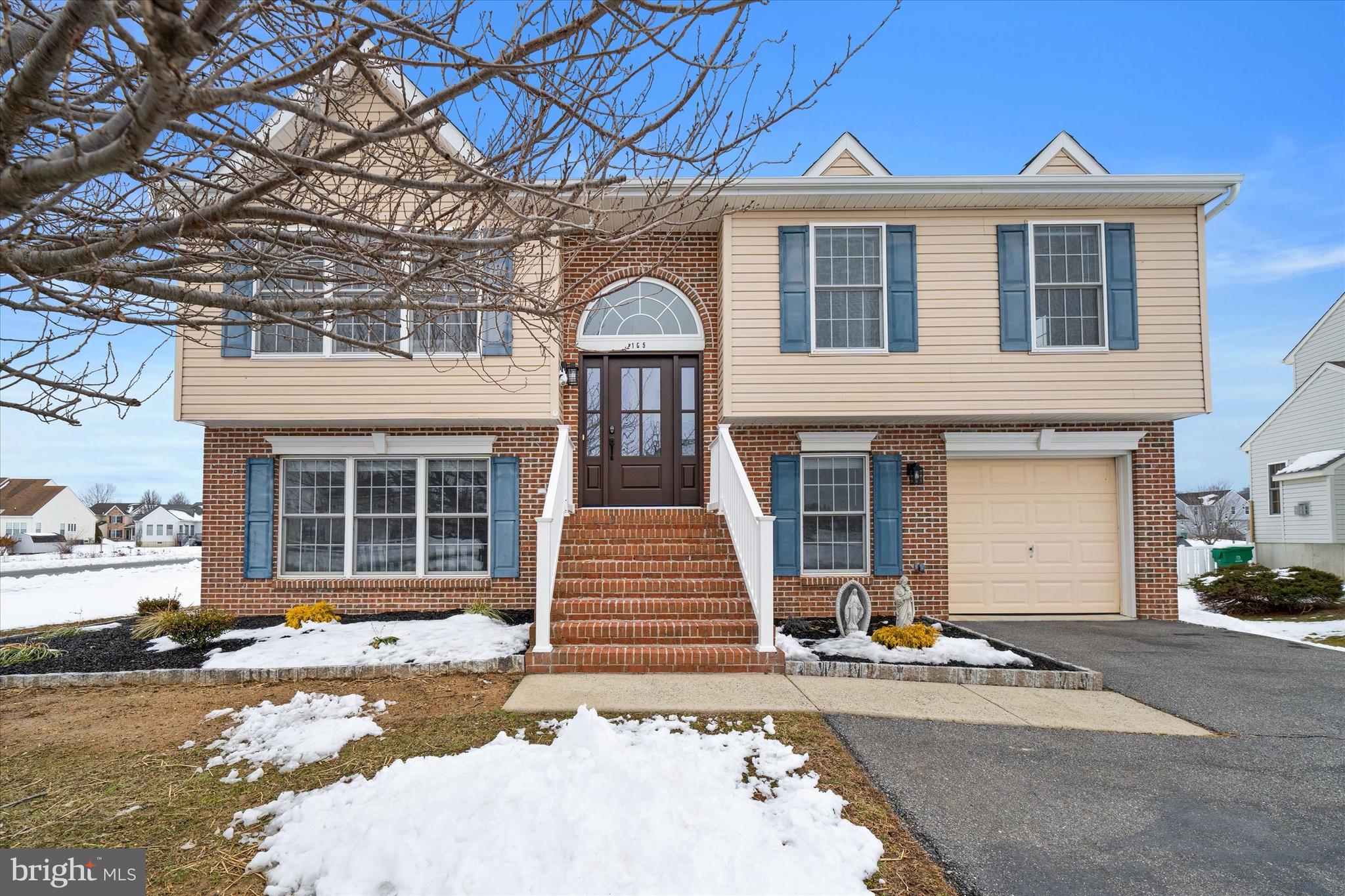 165 BRENFORD STATION ROAD