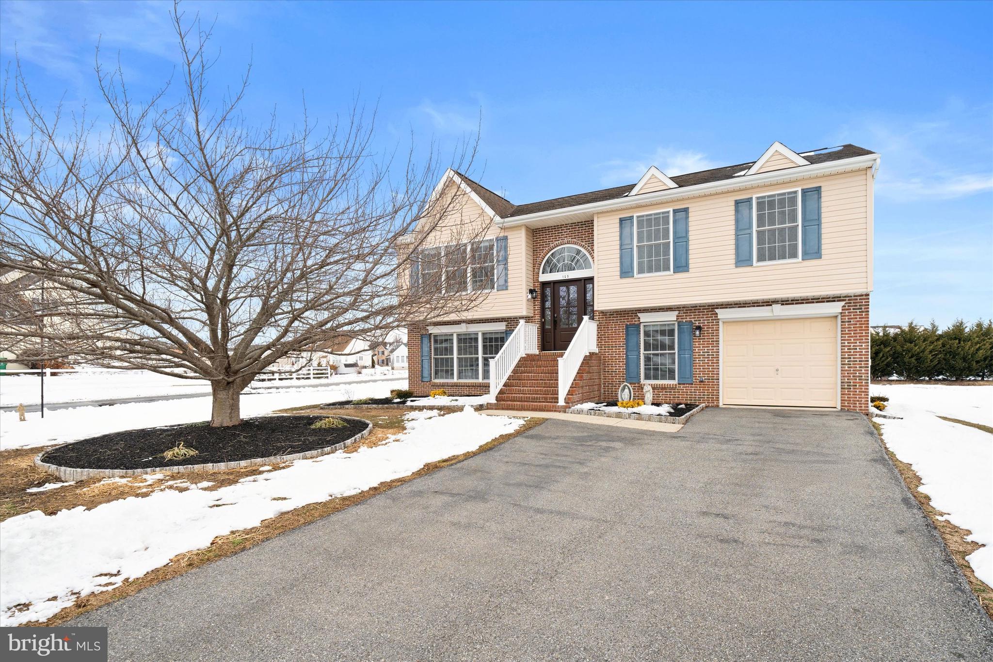 165 BRENFORD STATION ROAD