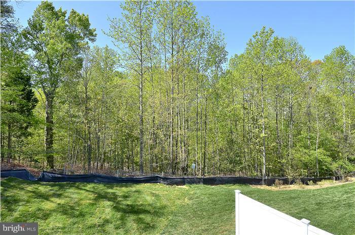 OAK TREE LANDING - Residential