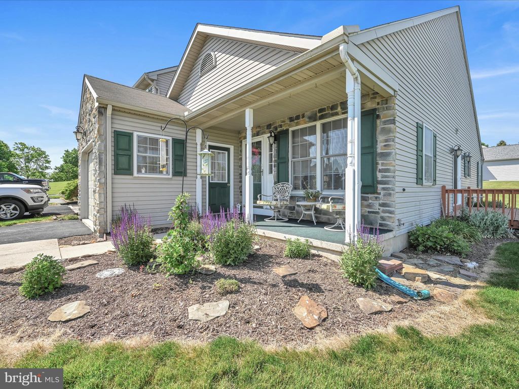 Photo of 485 WOOD DUCK DR, MANHEIM, PA 17545 (MLS # PALA2035272)