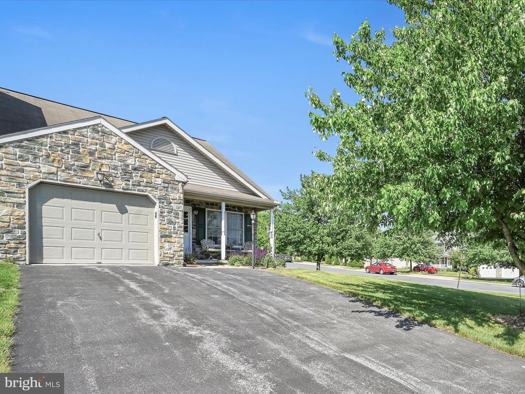 Photo of 485 WOOD DUCK DR, MANHEIM, PA 17545 (MLS # PALA2035272)