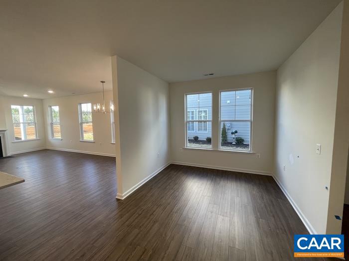 SPRING CREEK - Residential