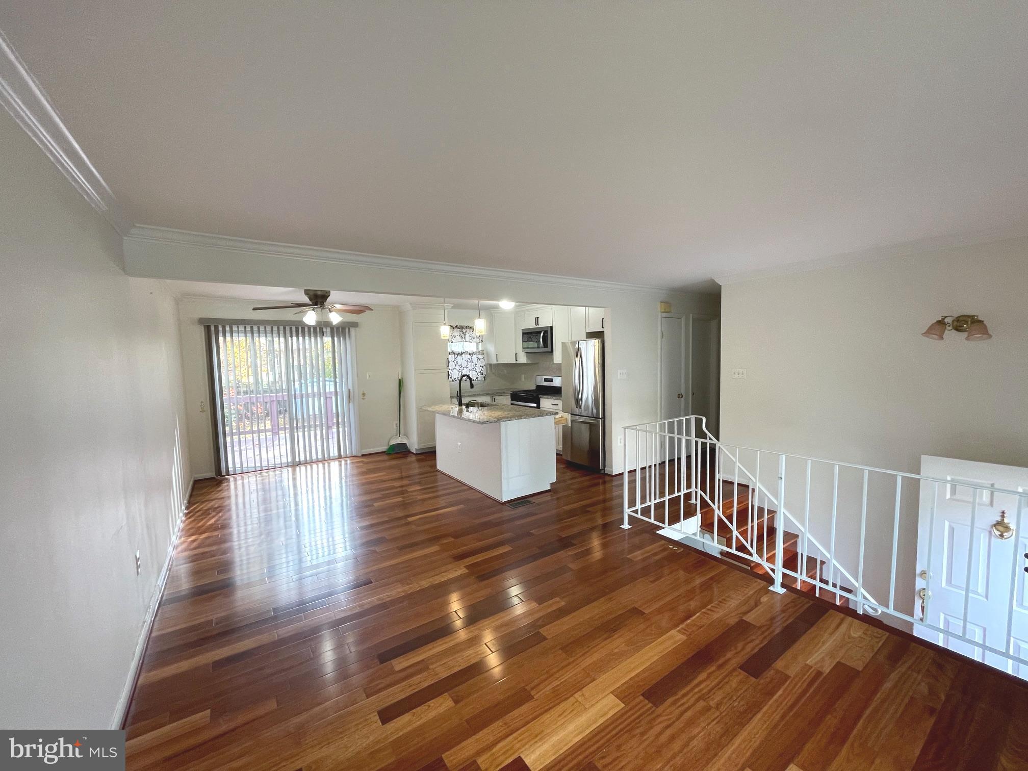 DALE CITY - Residential Lease