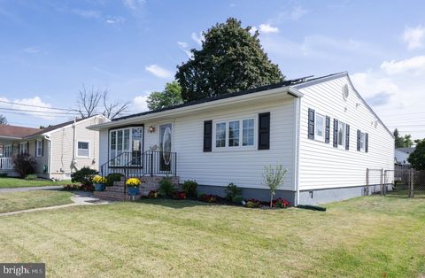 726 W MADISON AVENUE MAGNOLIA NJ 08049