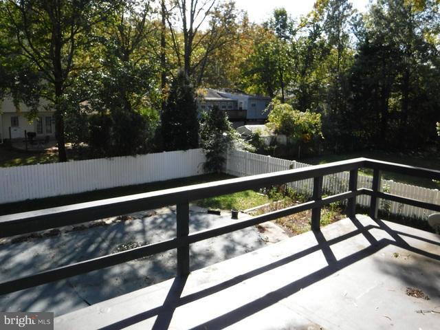 NORTHAMPTON - Residential