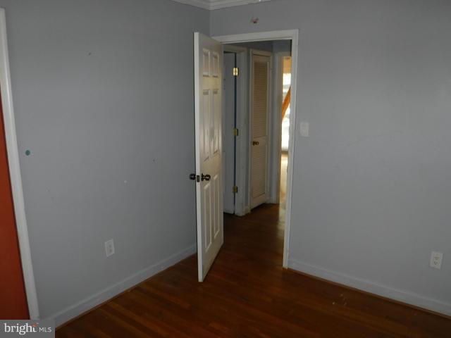 NORTHAMPTON - Residential