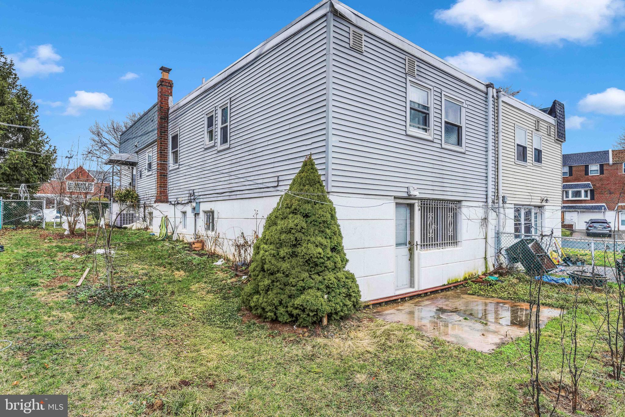 PHILADELPHIA (NORTHEAST) - Residential