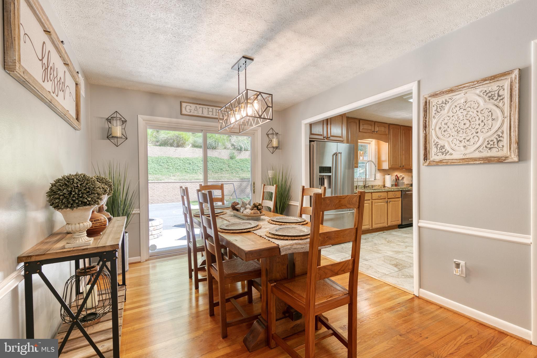 BALDWIN HILLS - Residential